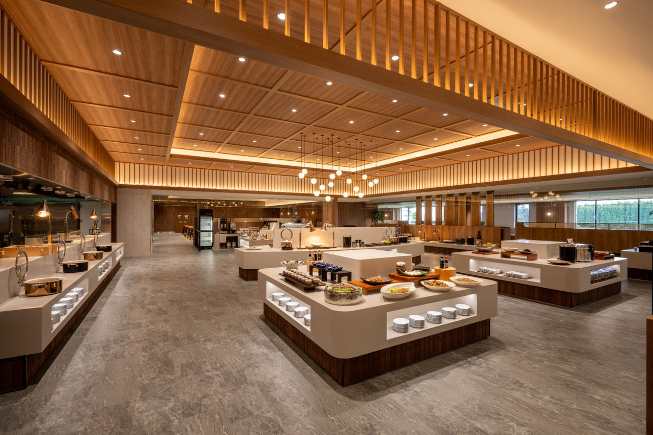 【期間限定】タイムセールプラン朝夕豪華ビュッフェと源泉温泉で旅行を満喫！夜はアルコール飲み放題付