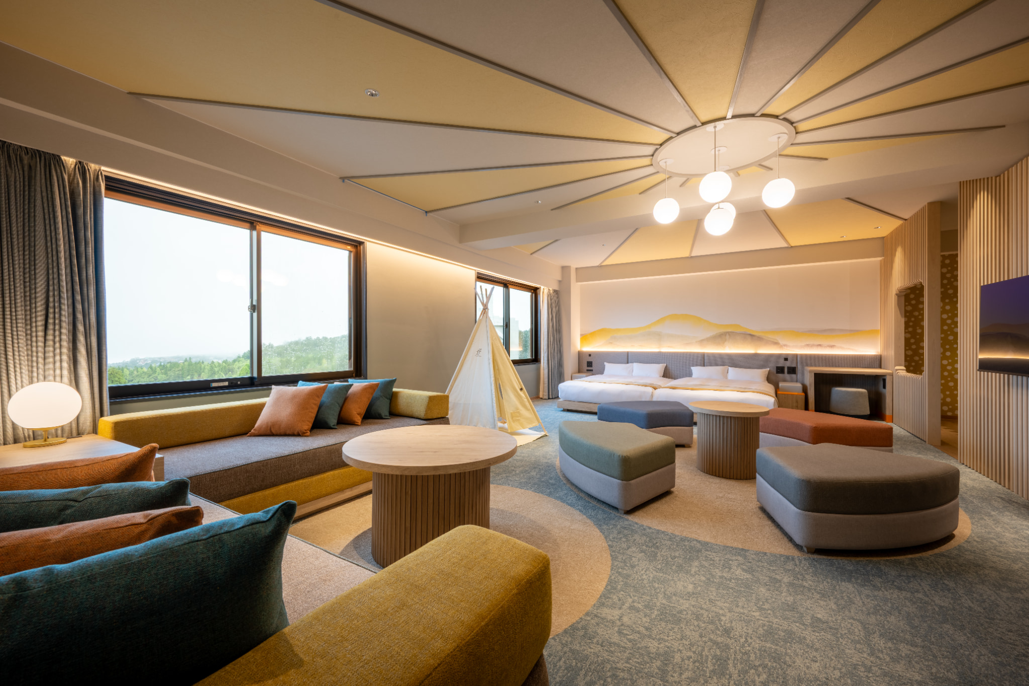 ファミリールーム空　客室内