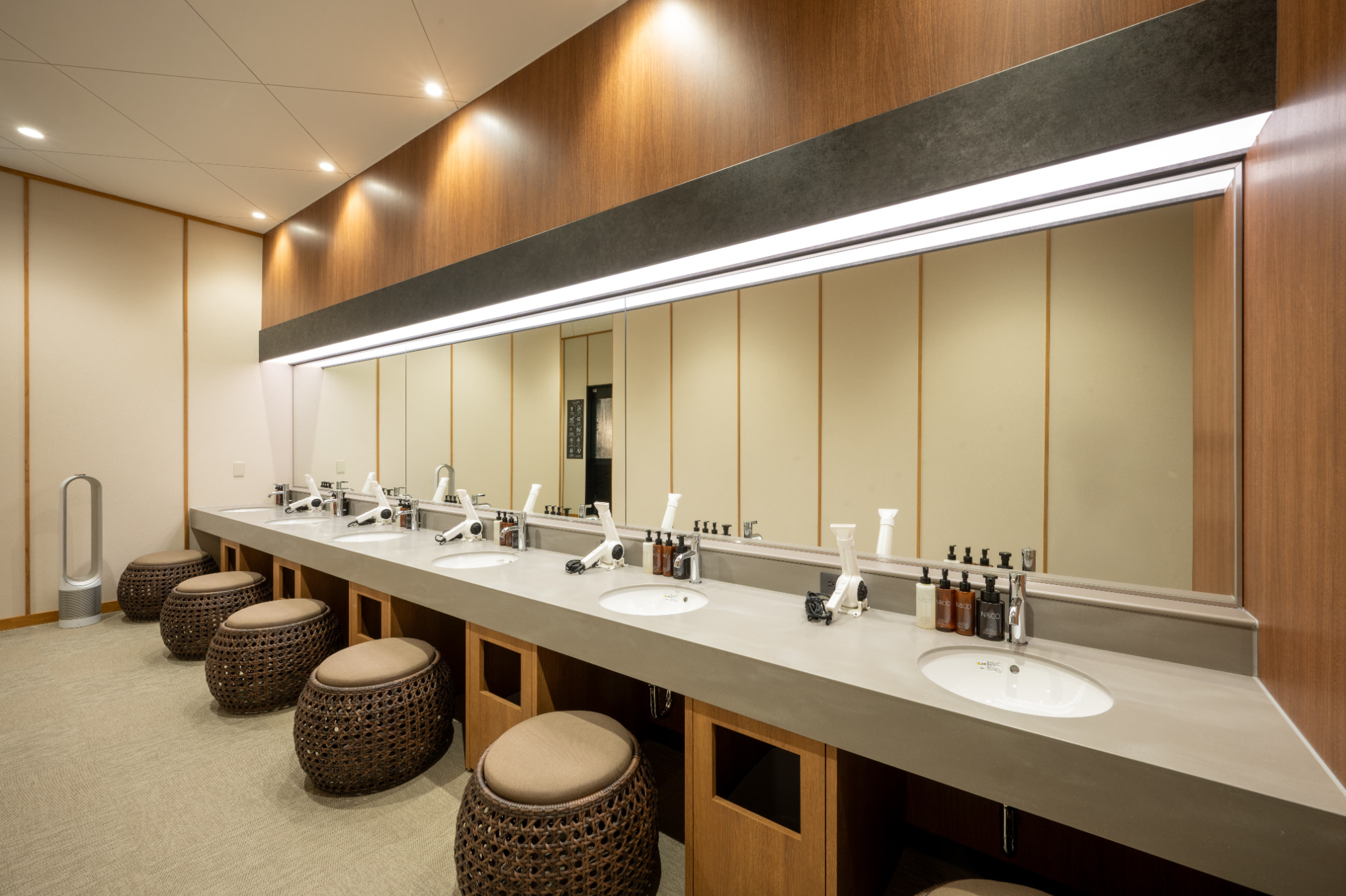 大浴場　パウダールーム