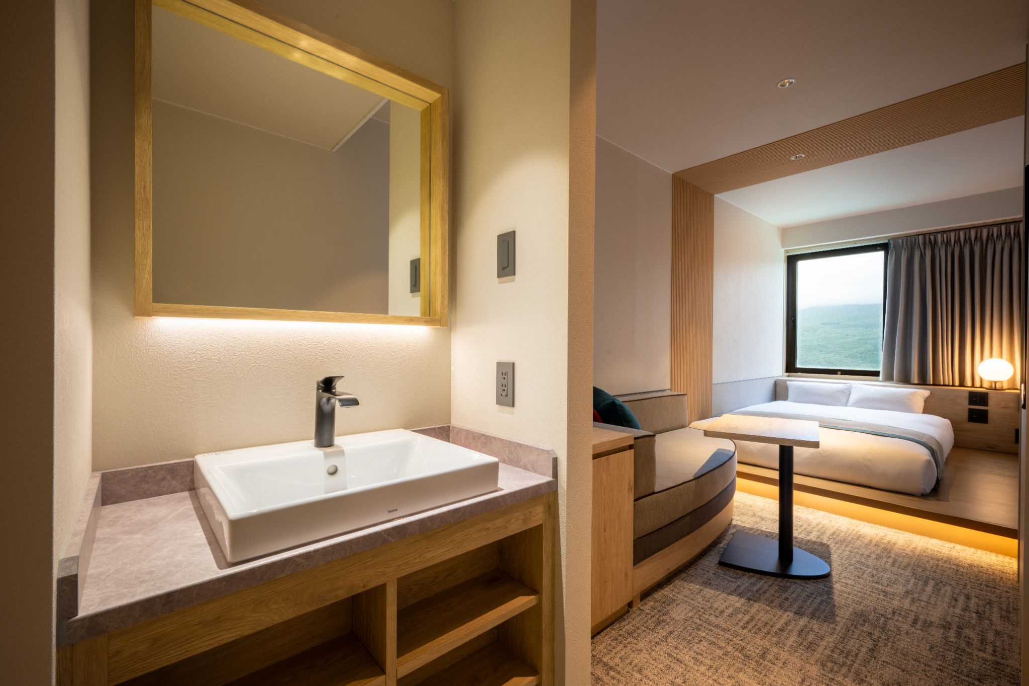 スーペリアダブル　客室内