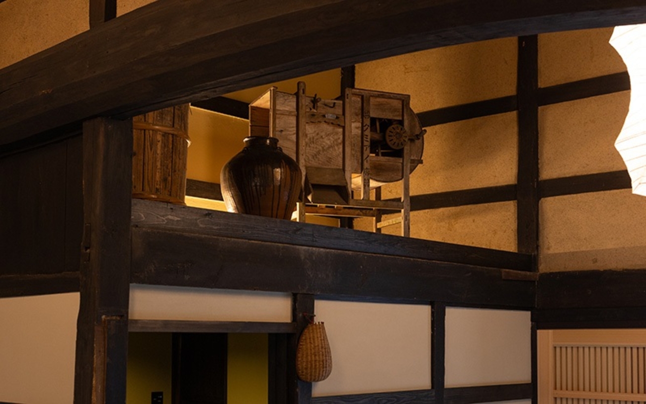 【木叢】昔使われていたものを飾りとして展示。日本の生活文化が楽しめます。