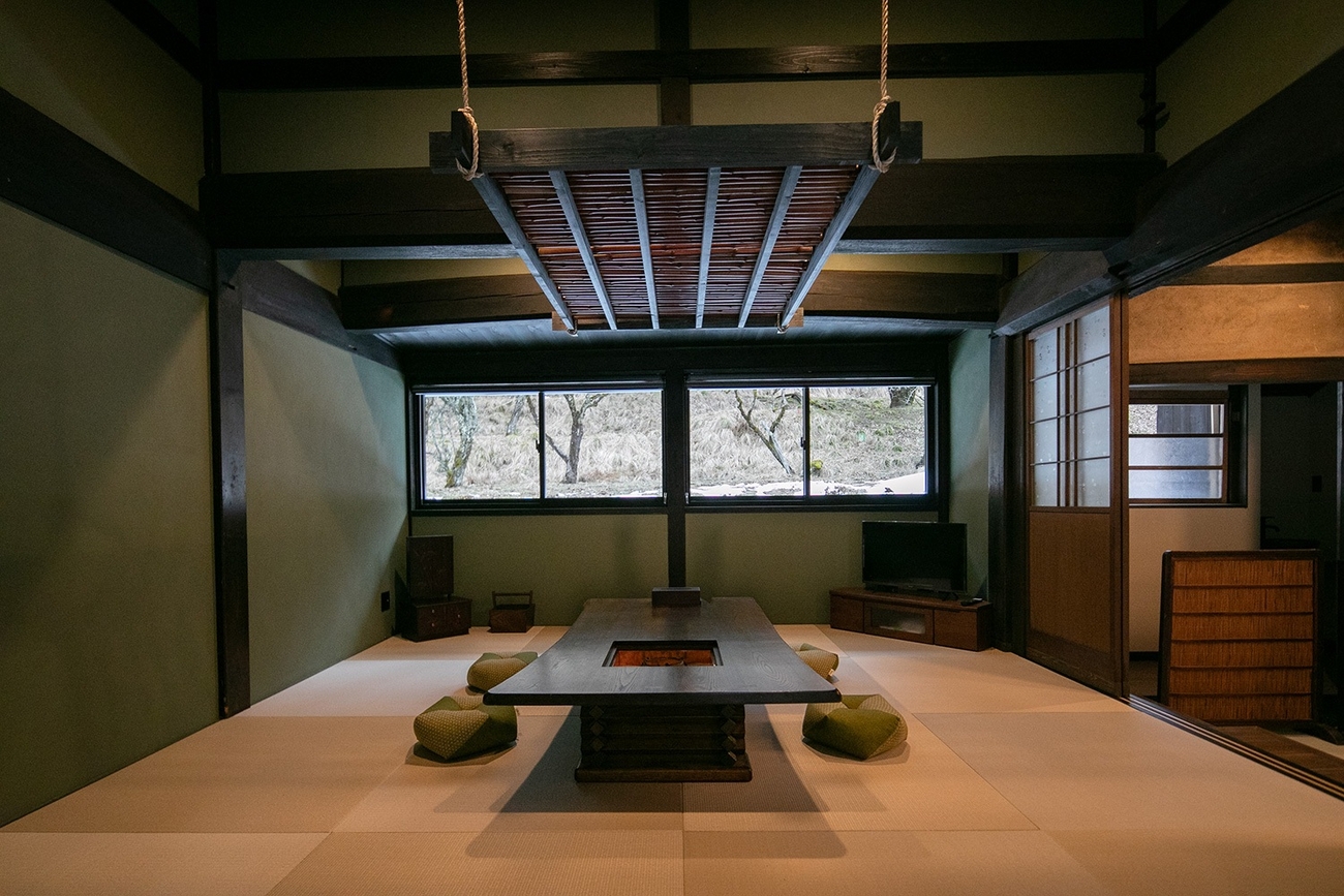 【木叢】古くも新しく洗練された古民家。緑に囲まれた癒しにワクワクの滞在を。