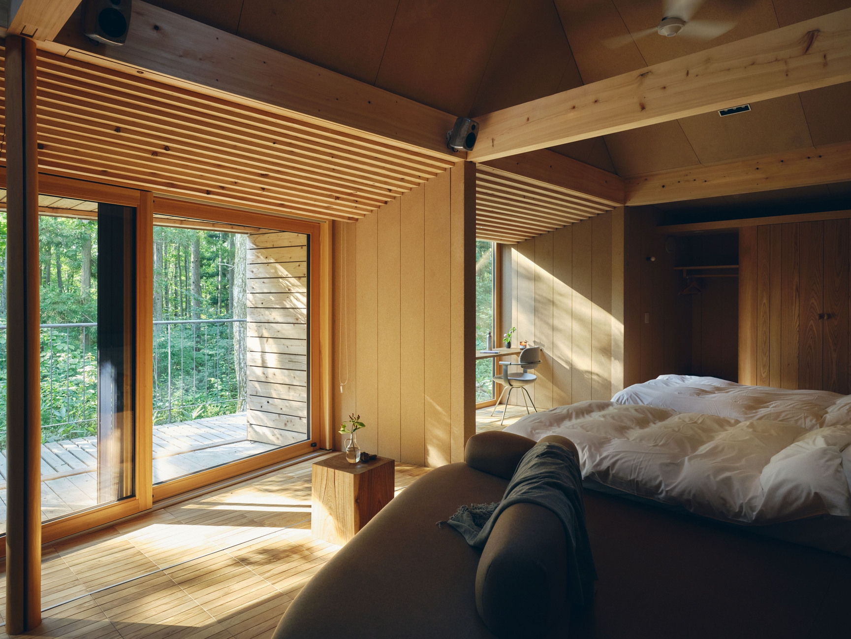 心身が休まり感性がひらく「自然の中のもう一つの家」で過ごすシンプルなプラン