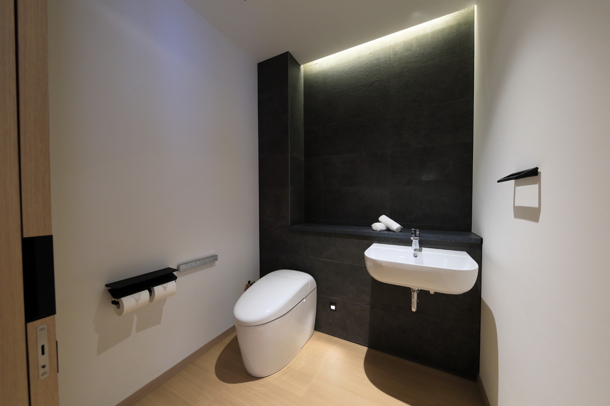 ラグジュアリー ユニバーサル type