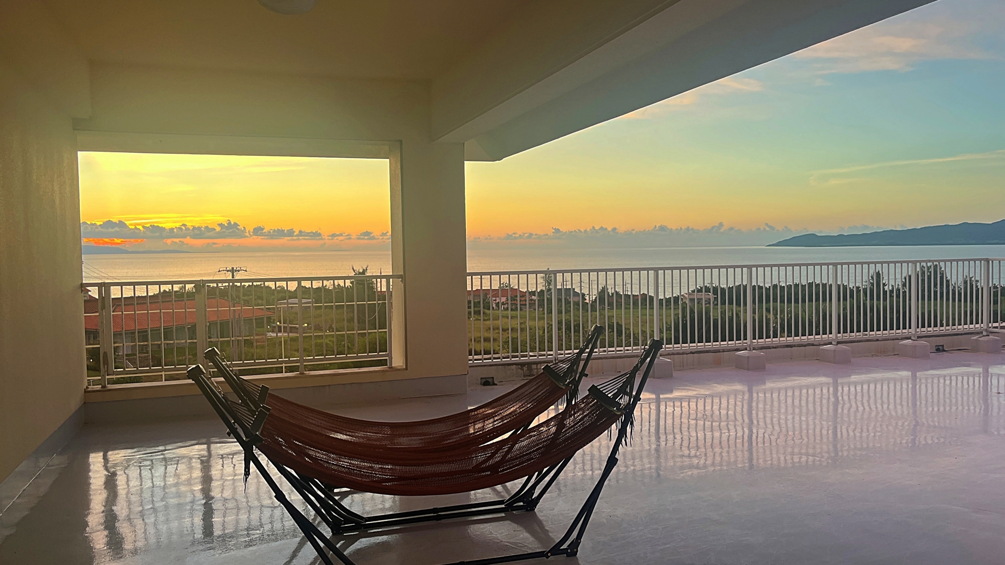 ◆屋上にハンモックがあります。サンセットや星空を眺めながら至福の時