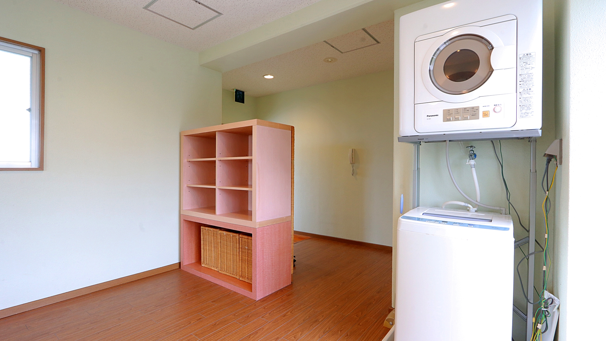 ◆－180度パノラマ展望風呂－　脱衣所