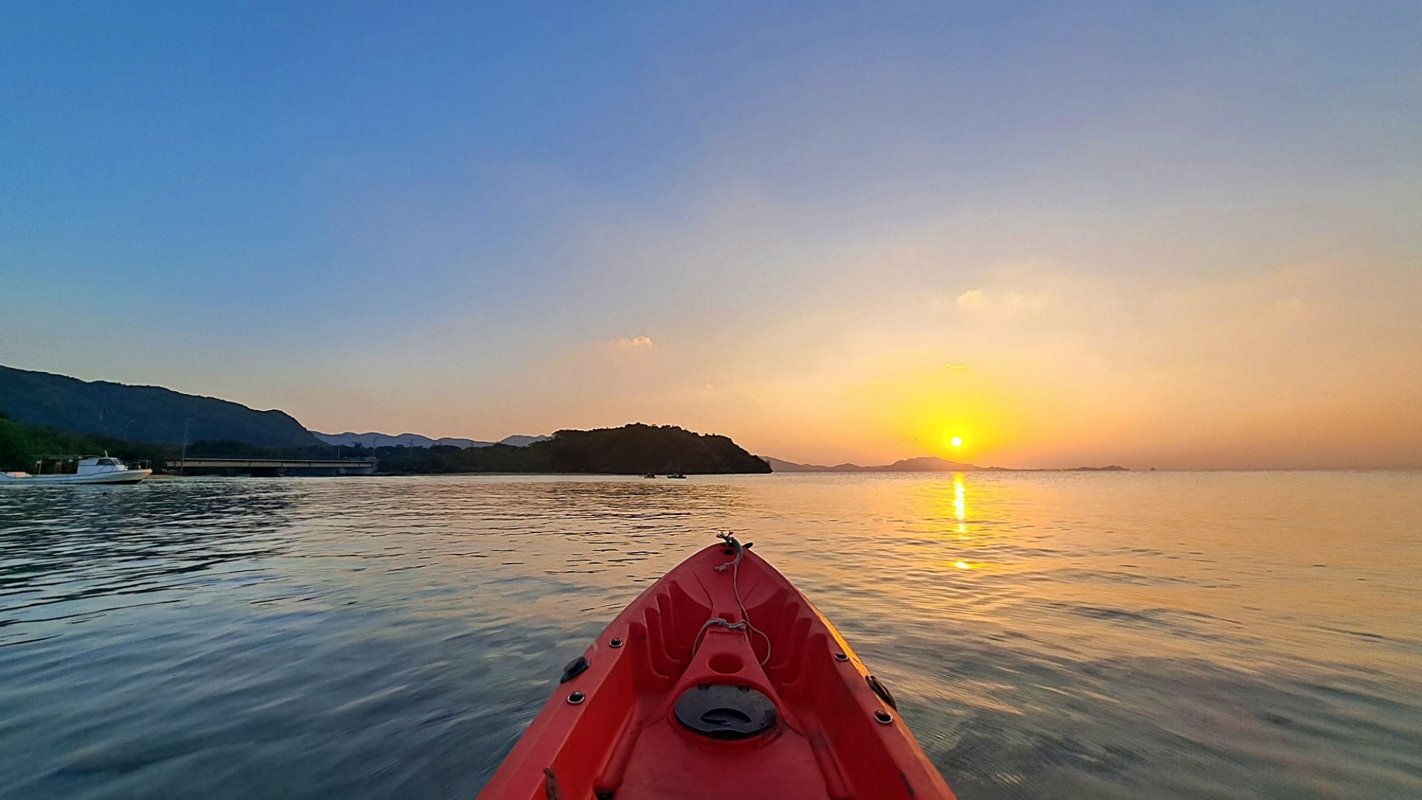 ◆－周辺観光－　吹通川の夕日カヤック