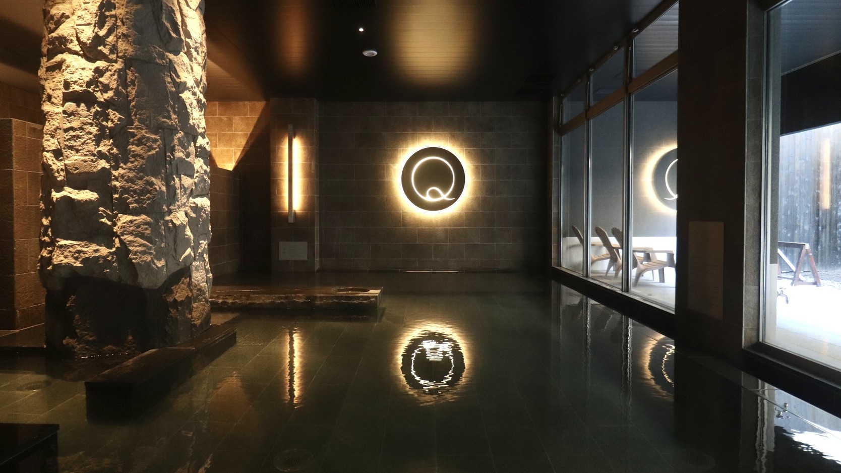 【12／31・1／1限定】宿泊者限定コース料理＋朝食は昼食に変更可＋37時間ステイ＋フリードリンク付