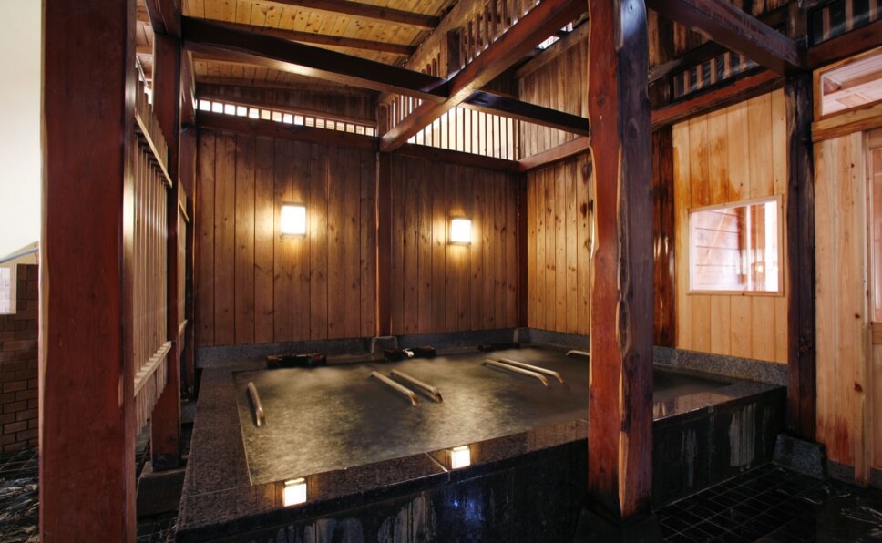 第一寶亭留翠山亭本館［大浴場］飛泉乃湯