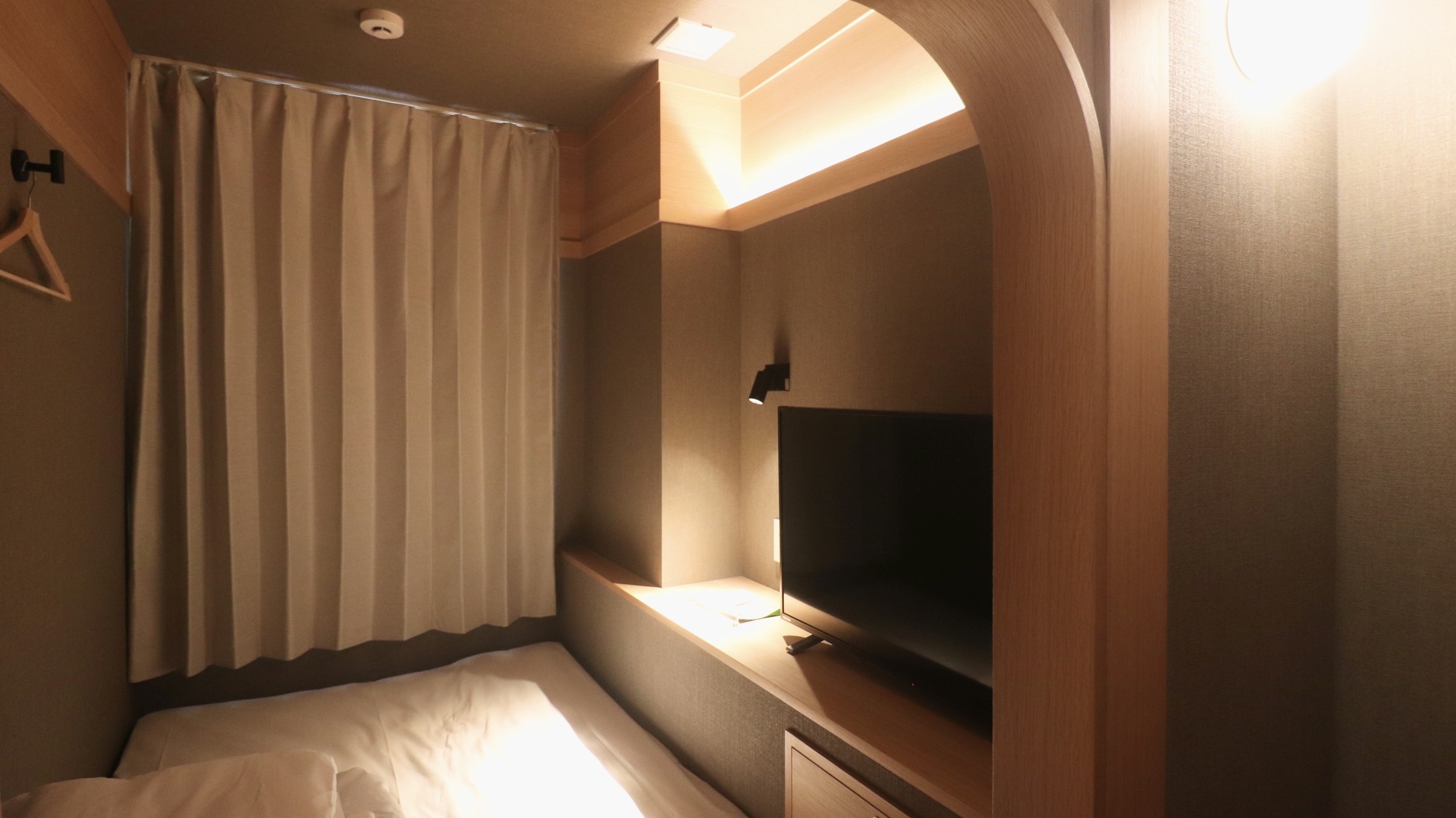 【ドミトリー／女性専用】