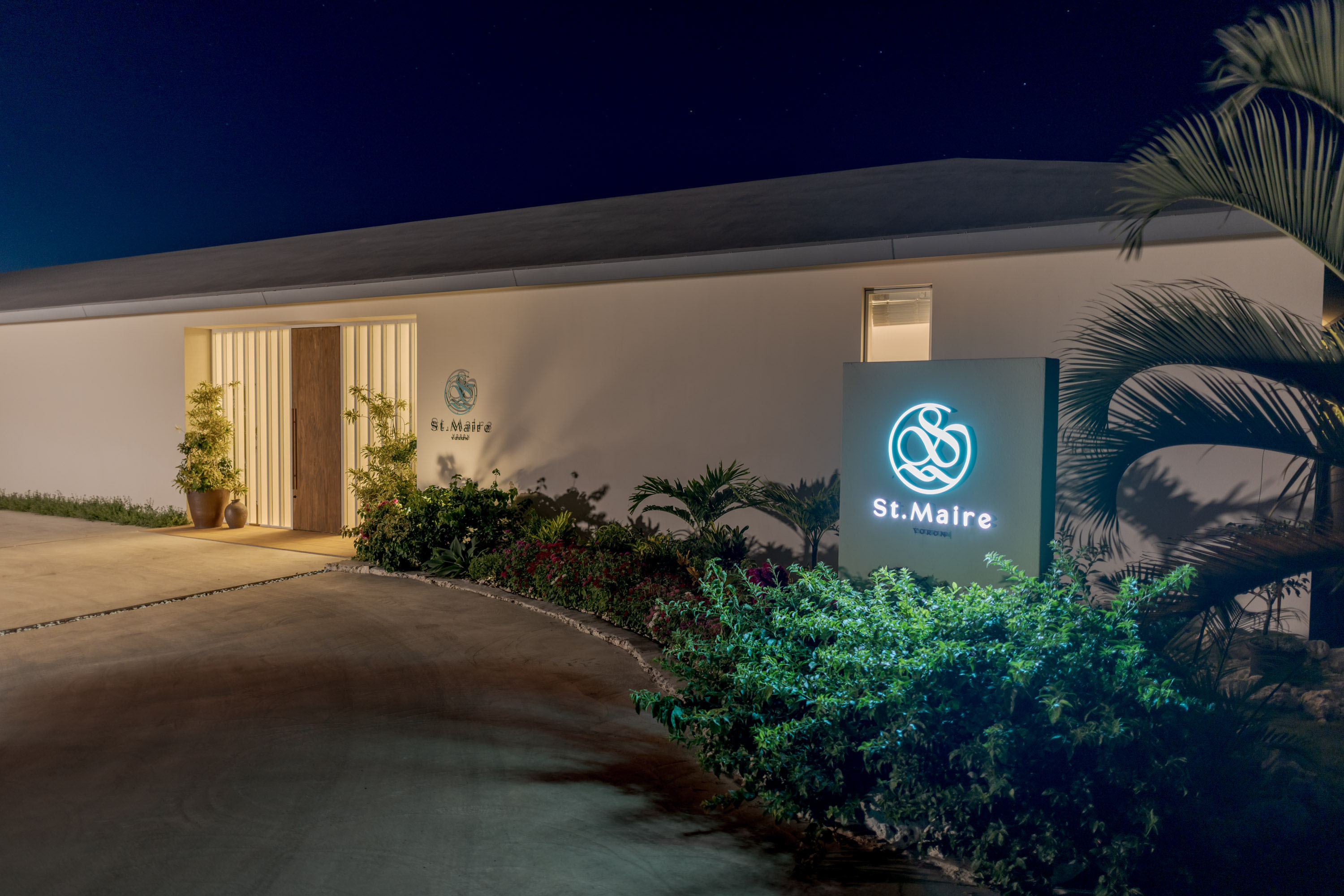 ヴィラ/夜/外観