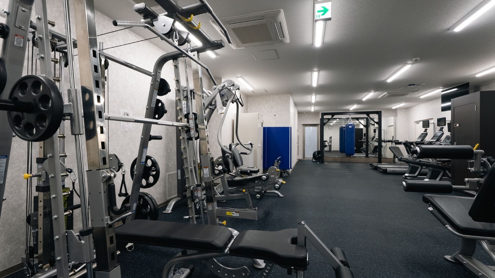 トレーニングジム