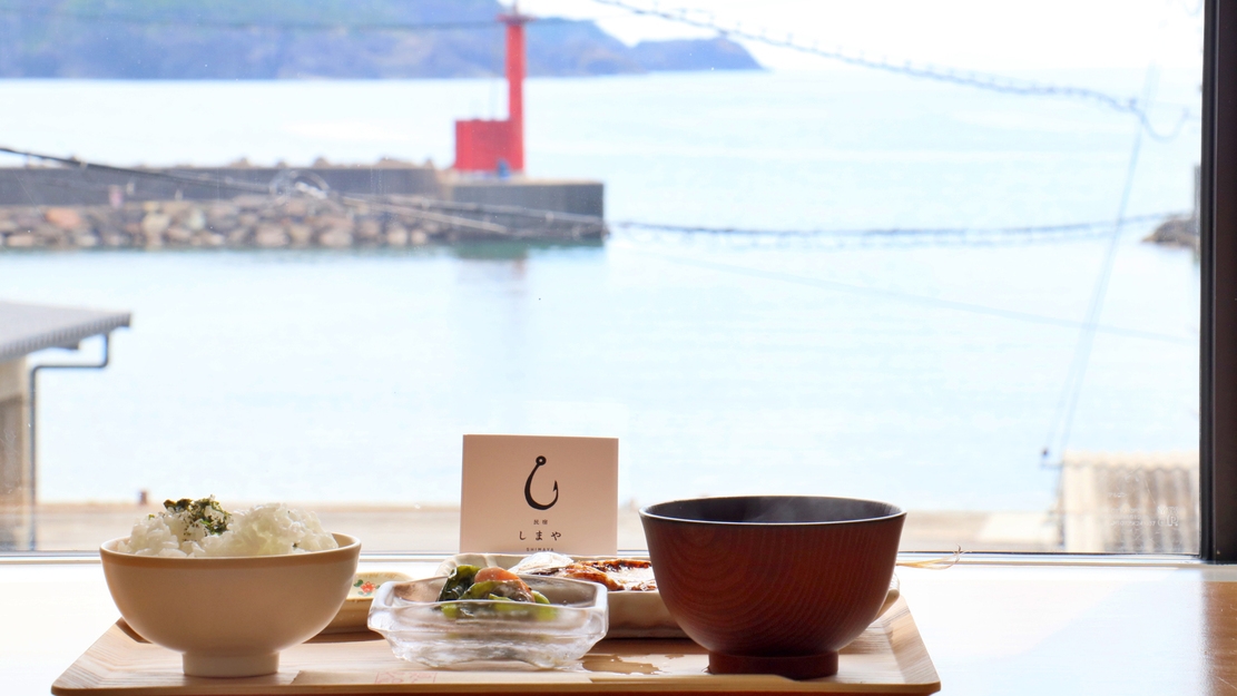 【1泊朝食付】浜田港の味覚を楽しむ和朝食｜夕食は自由に、朝は地元の美味しさで一日をスタート