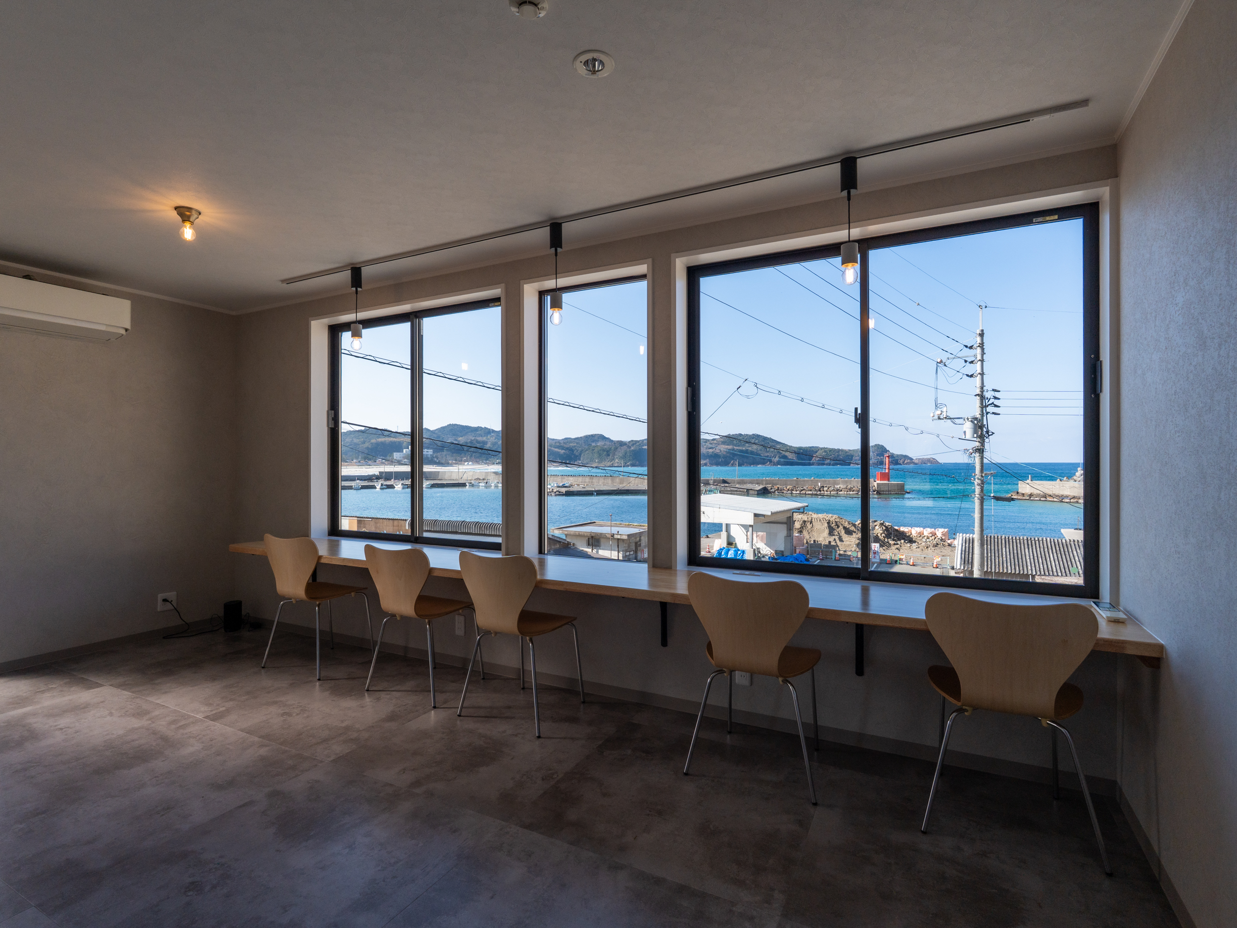 海の見えるカウンター