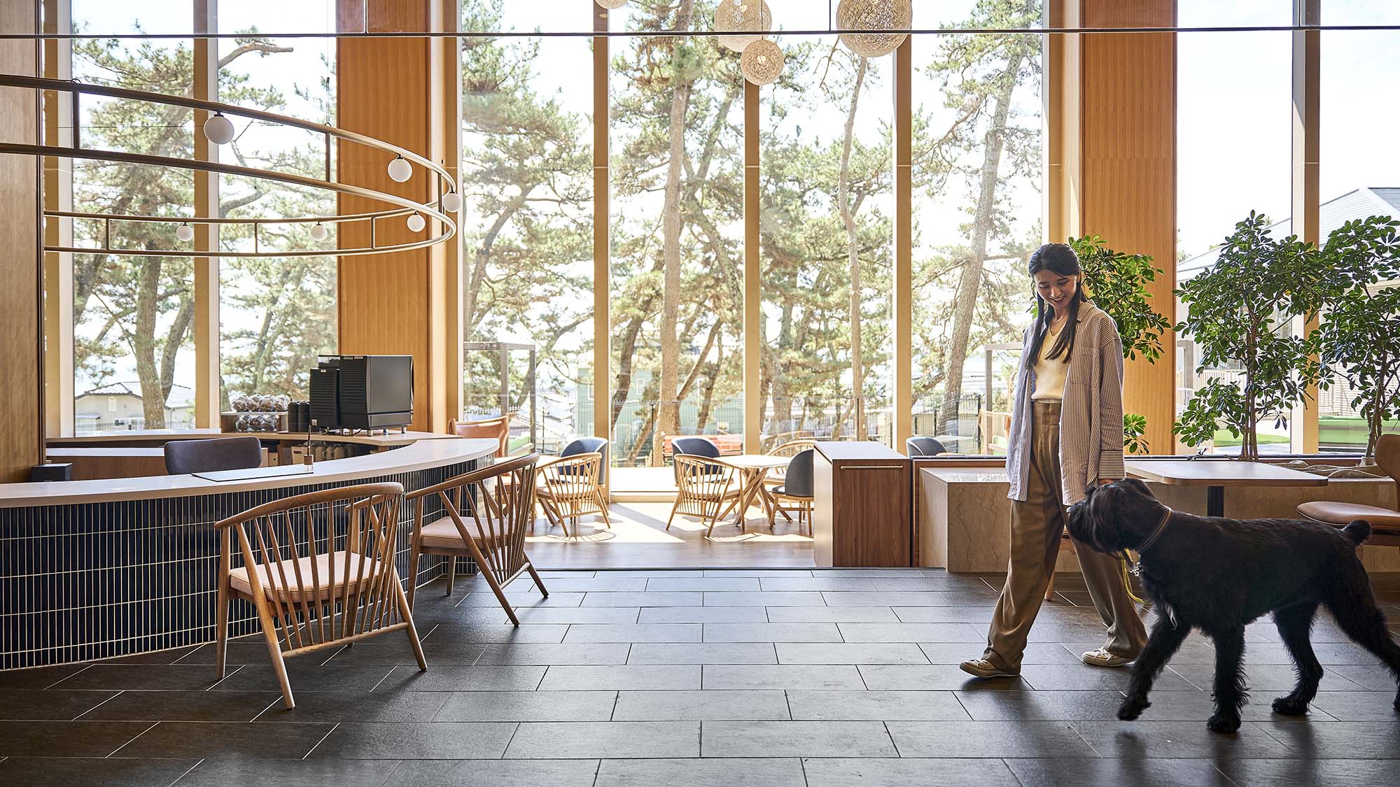 フロント・ロビー