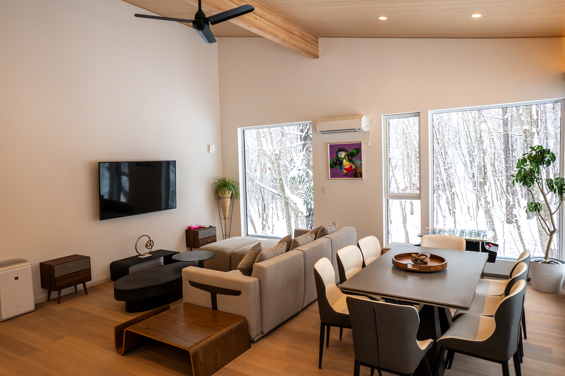 リビングダイニング