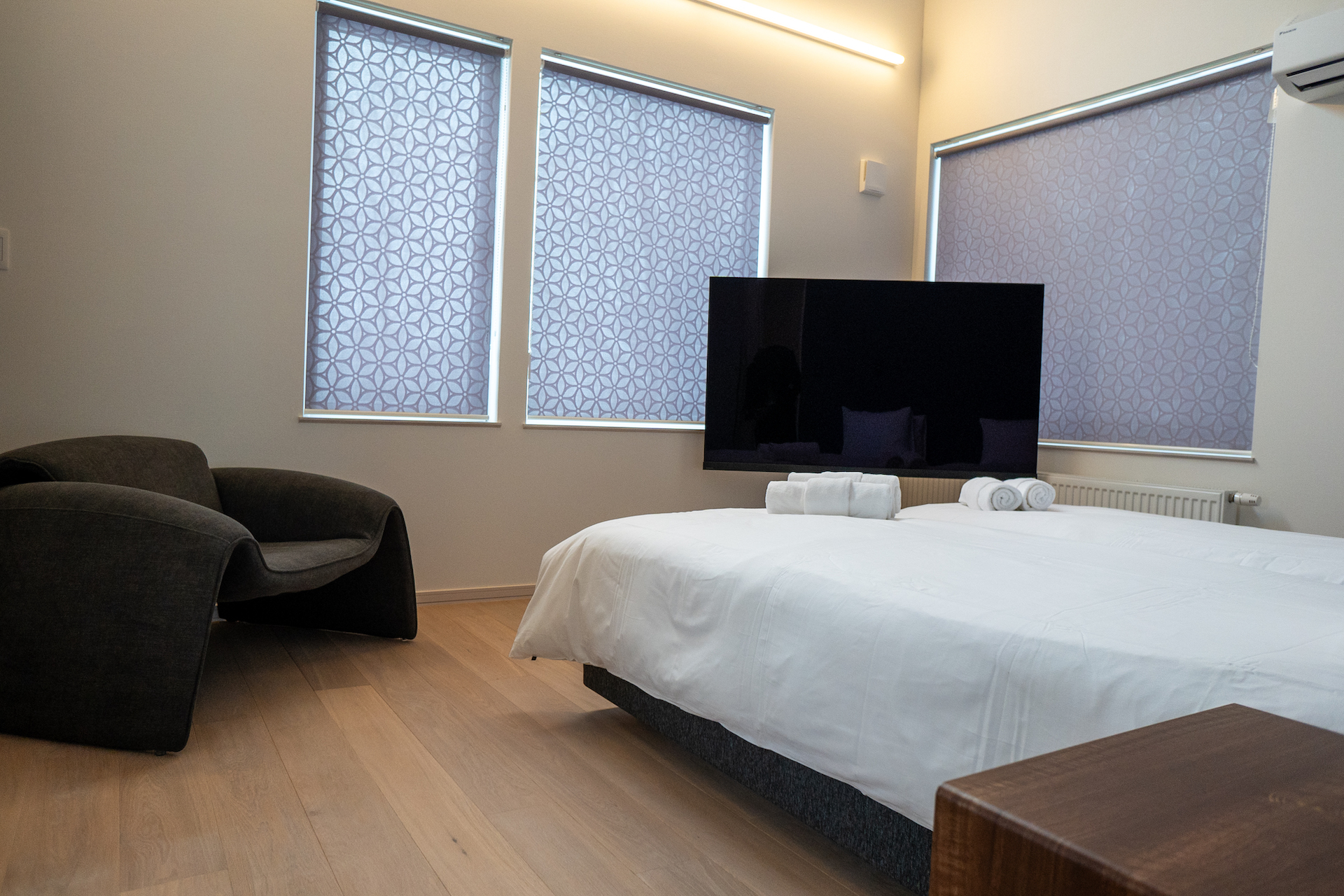 マスターベッドルーム