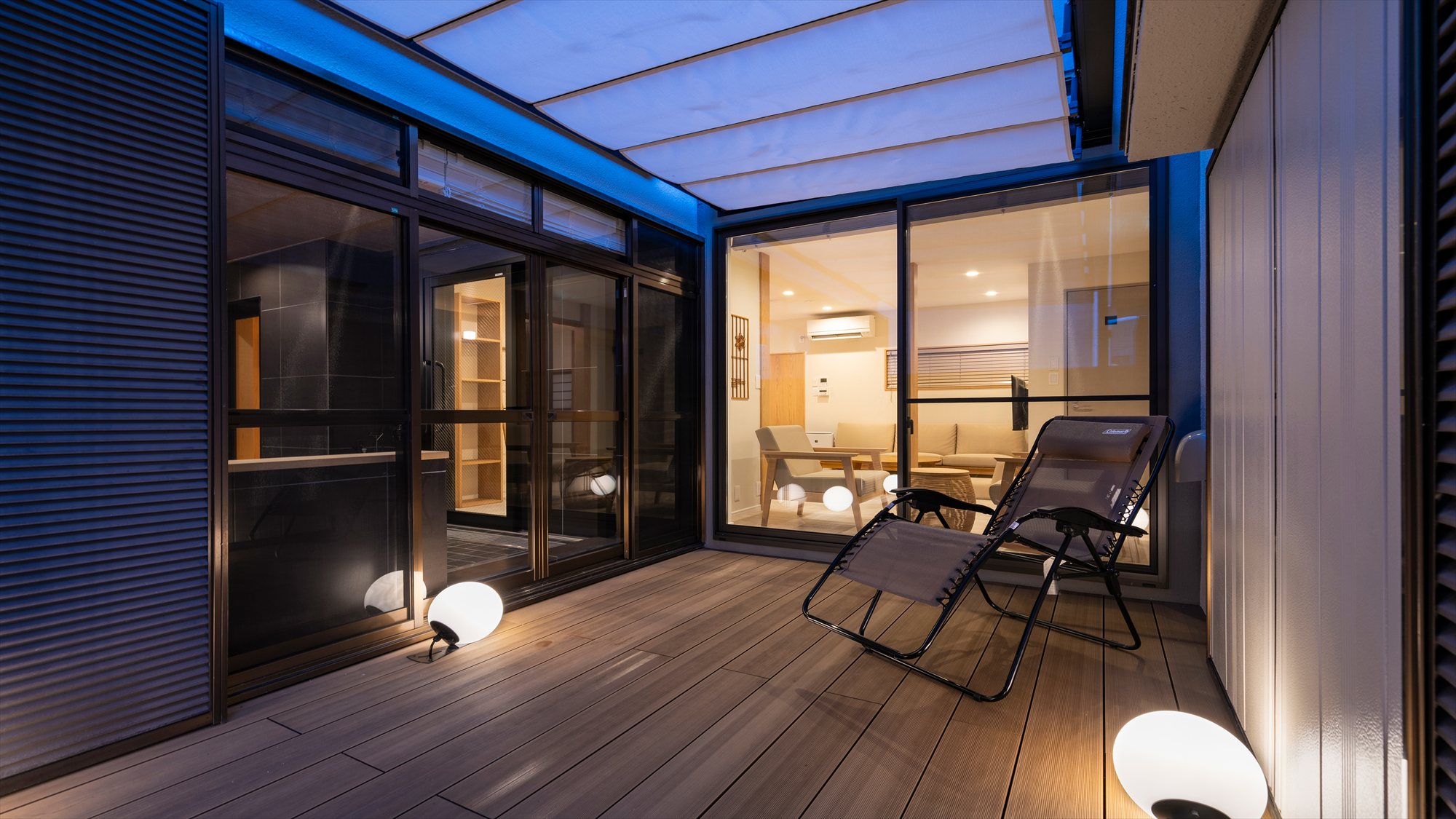 外気浴スペース