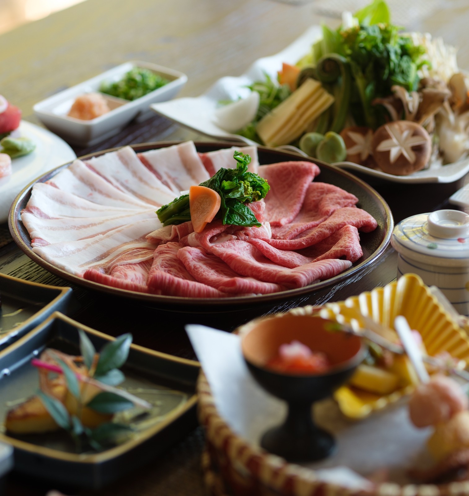 【新規オープン記念価格】当館オススメ！鹿児島県産・黒毛和牛＆黒豚しゃぶしゃぶ会席プラン