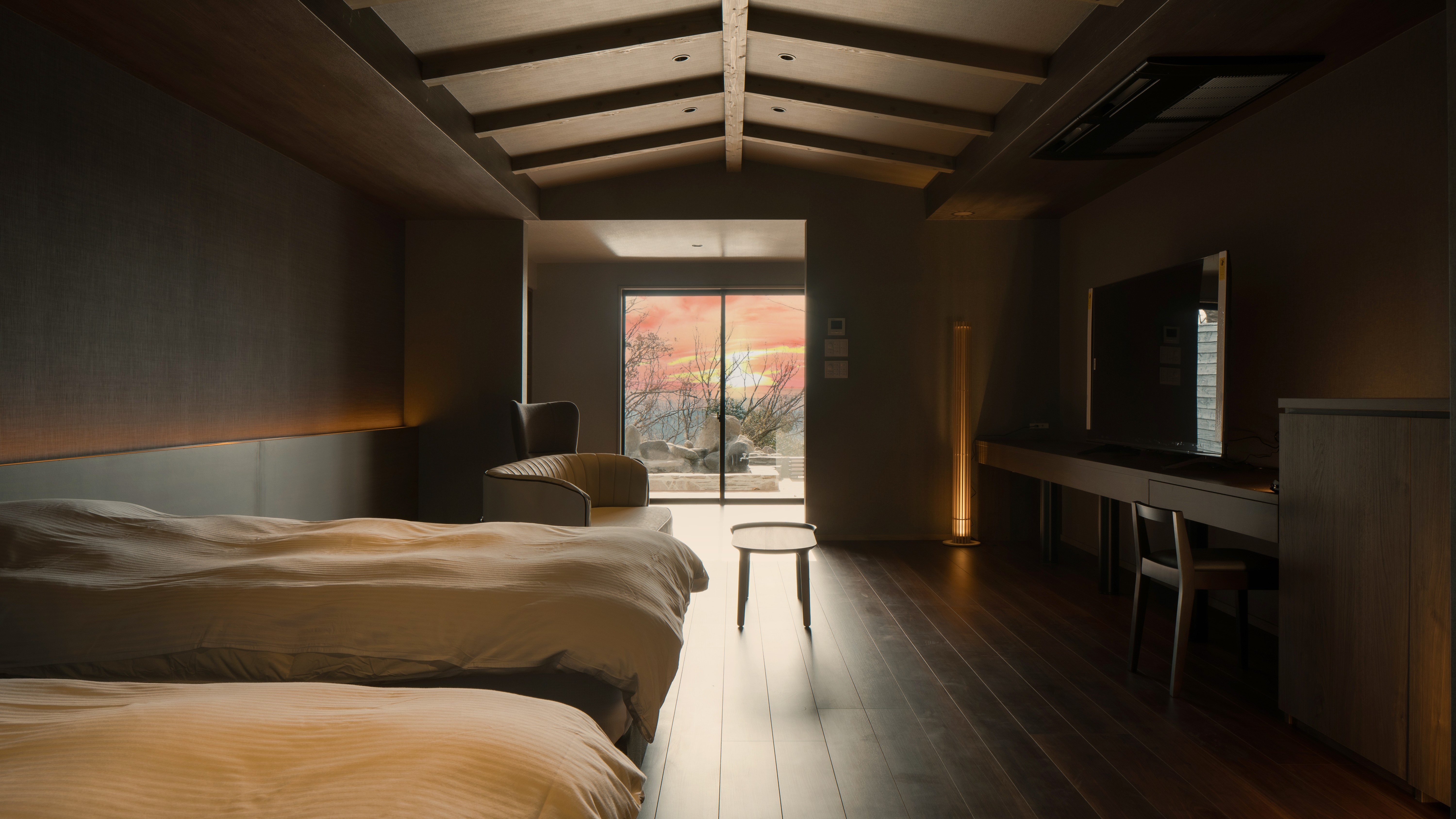 【中津川】の寝室兼リビング