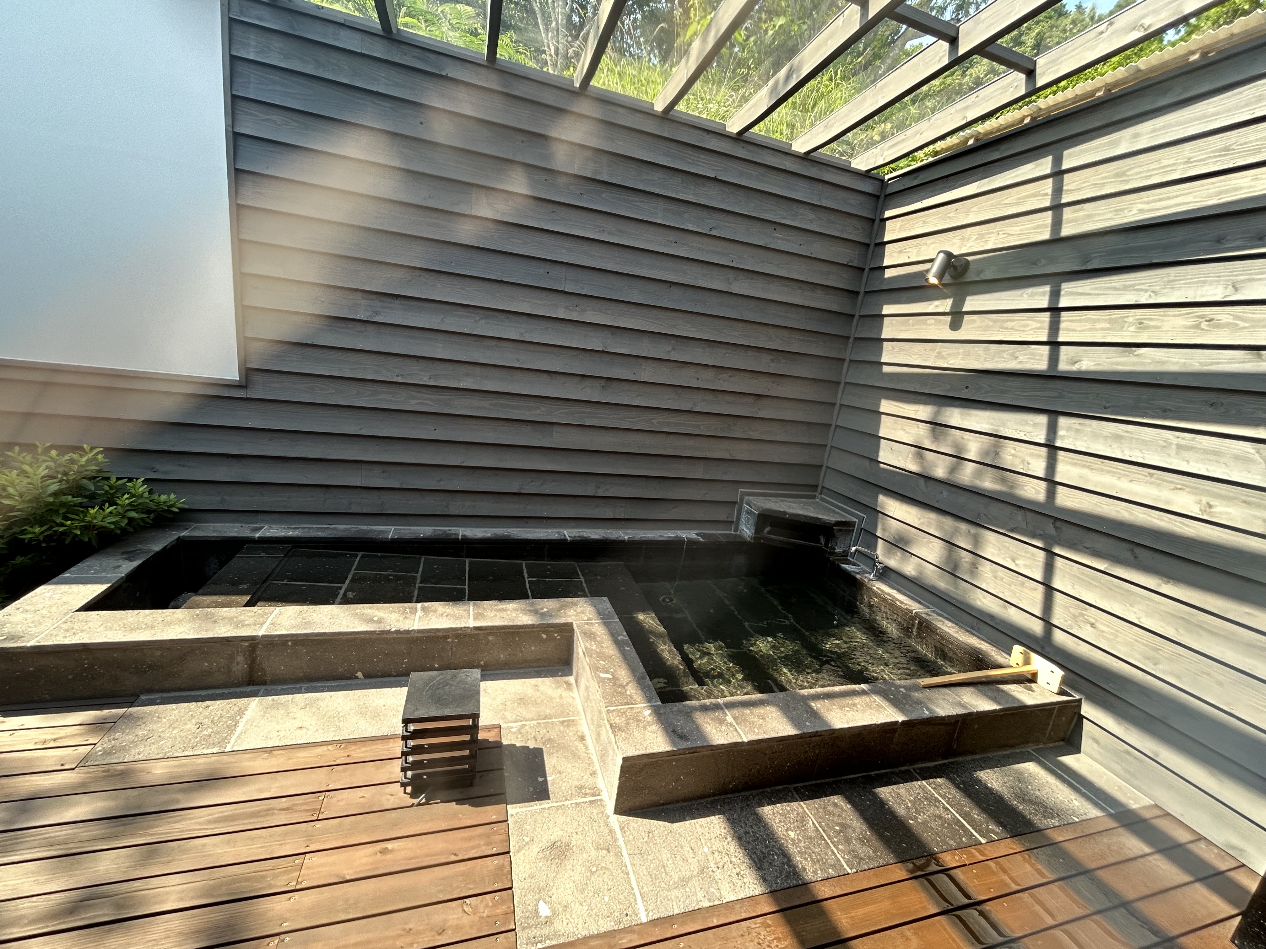 三体川露天風呂