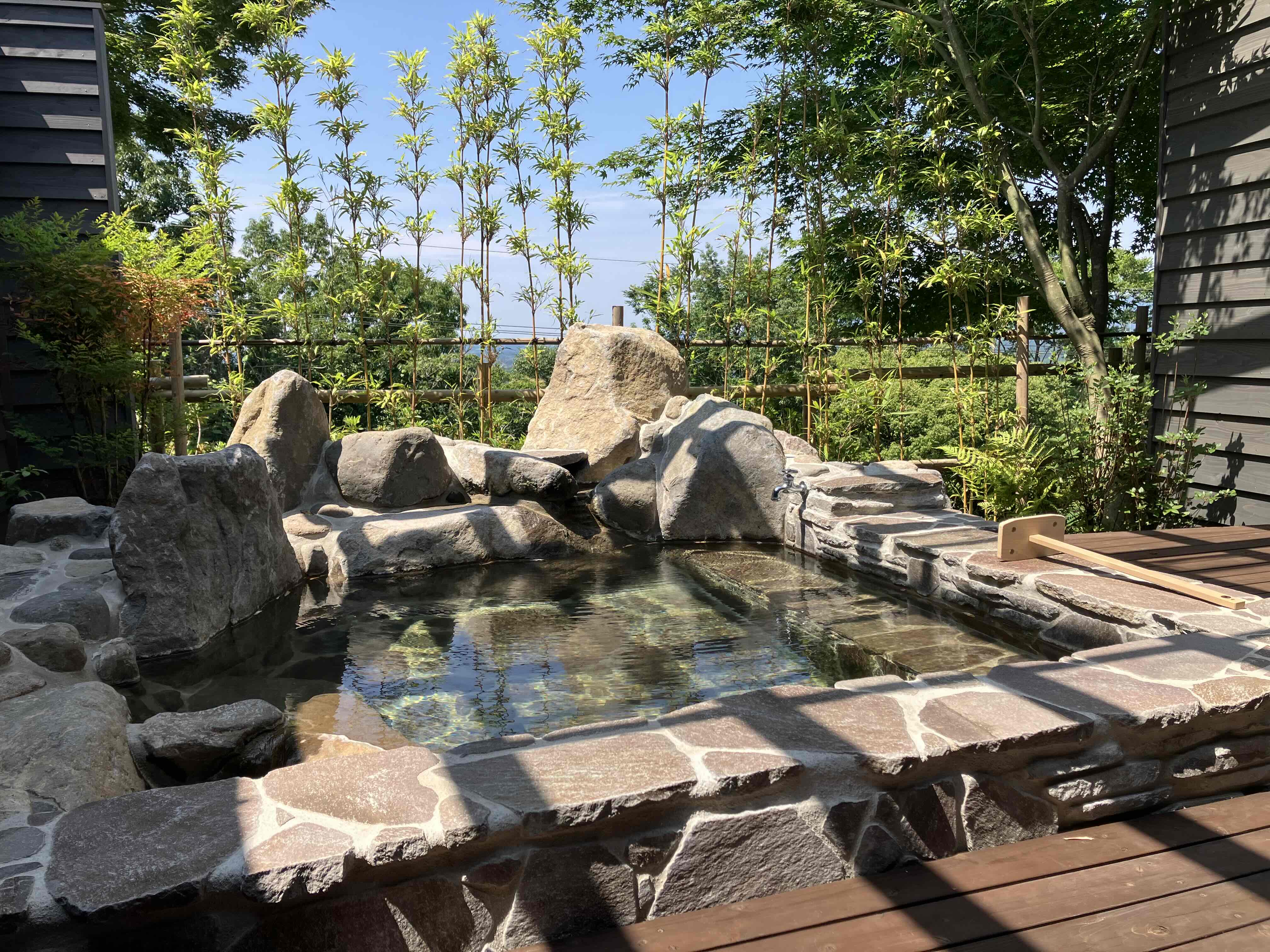 中津川露天風呂