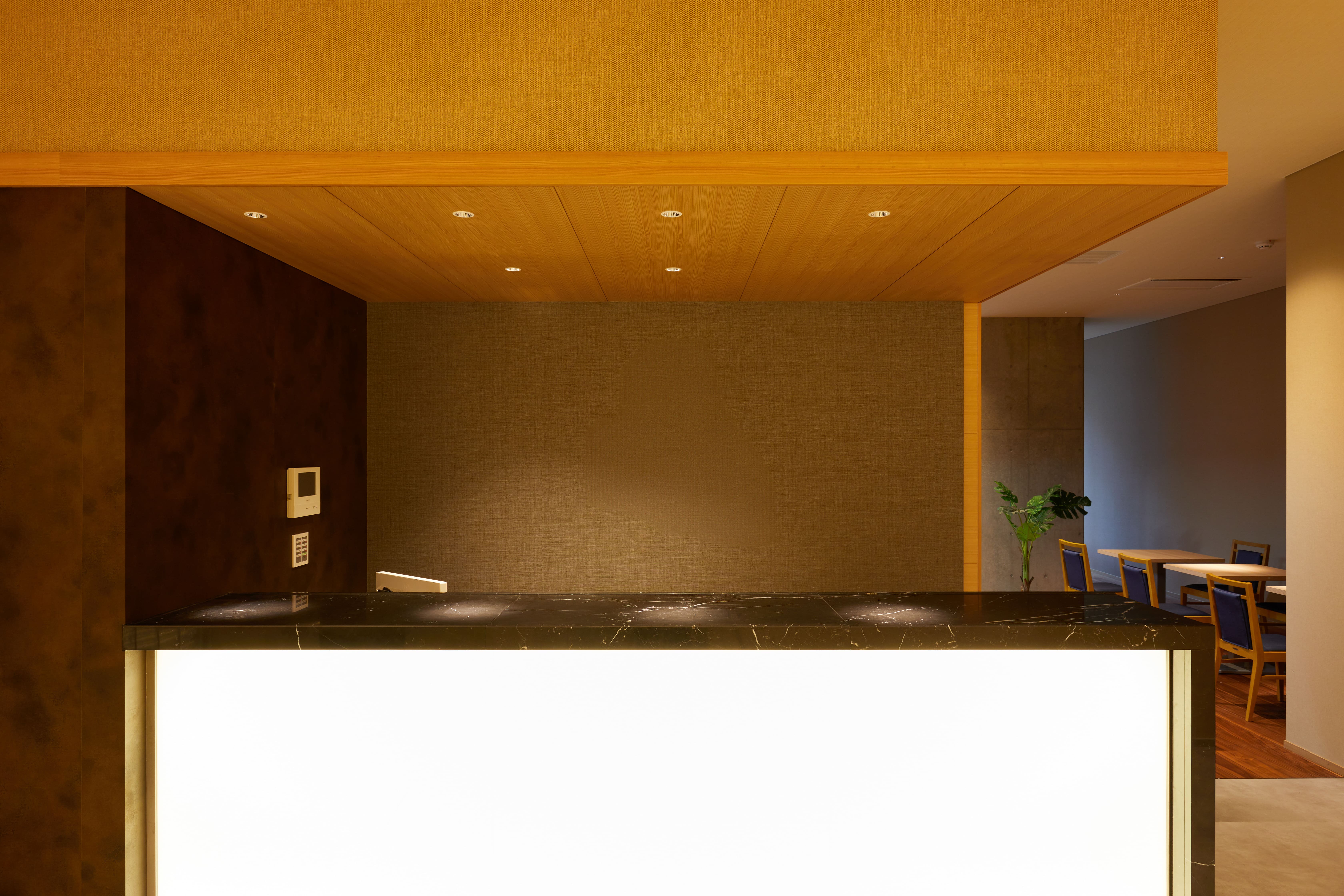 フロントデスク