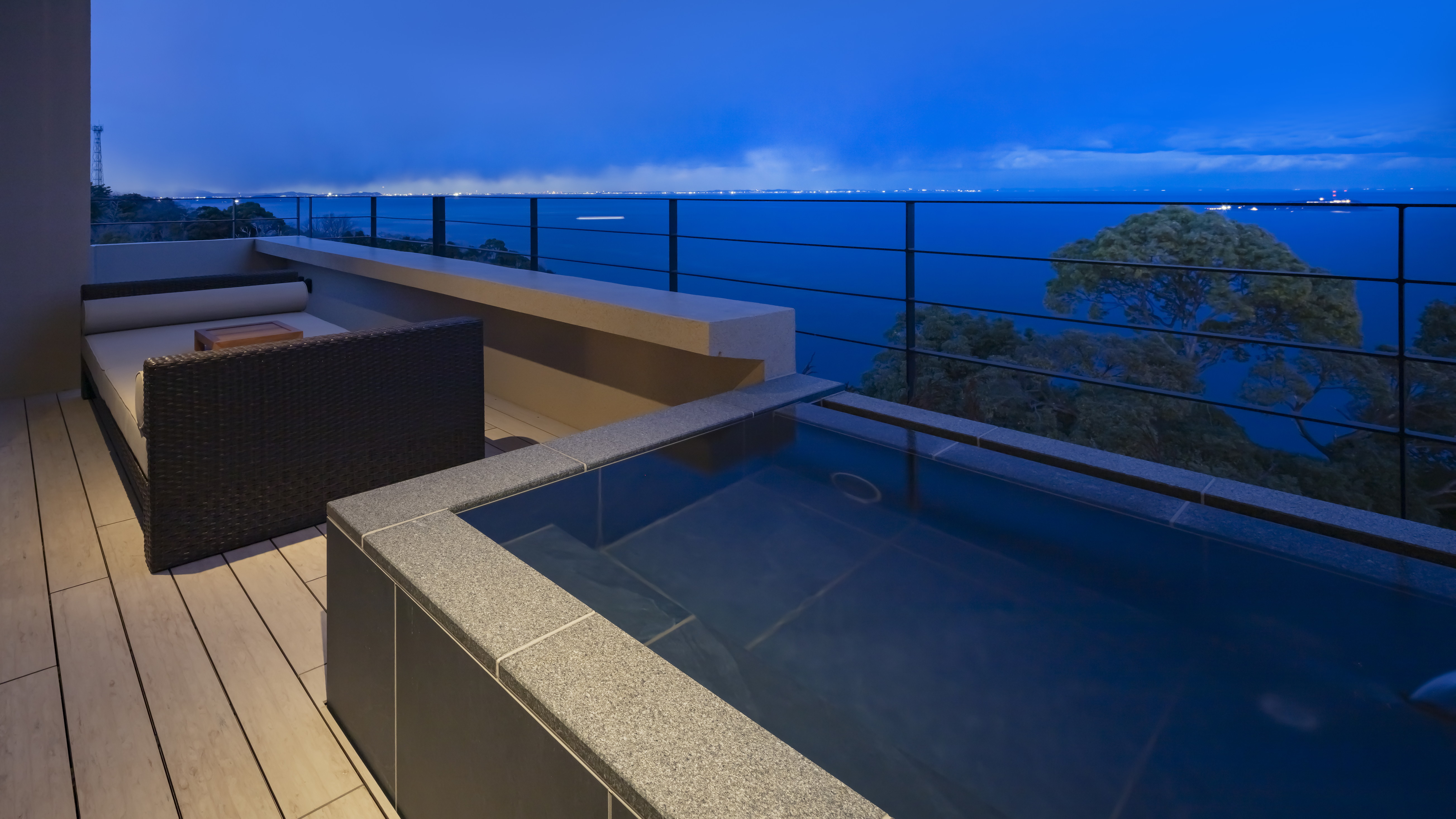 Executive Corner（一例）