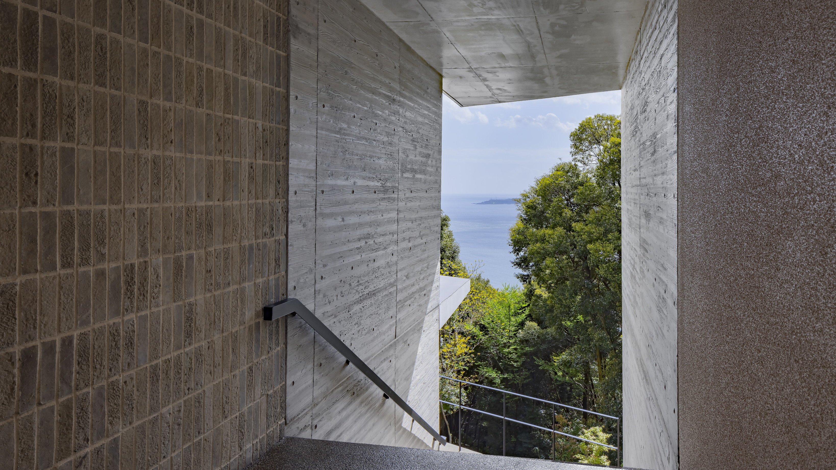 バー・プール・ヴィラへ行く通路