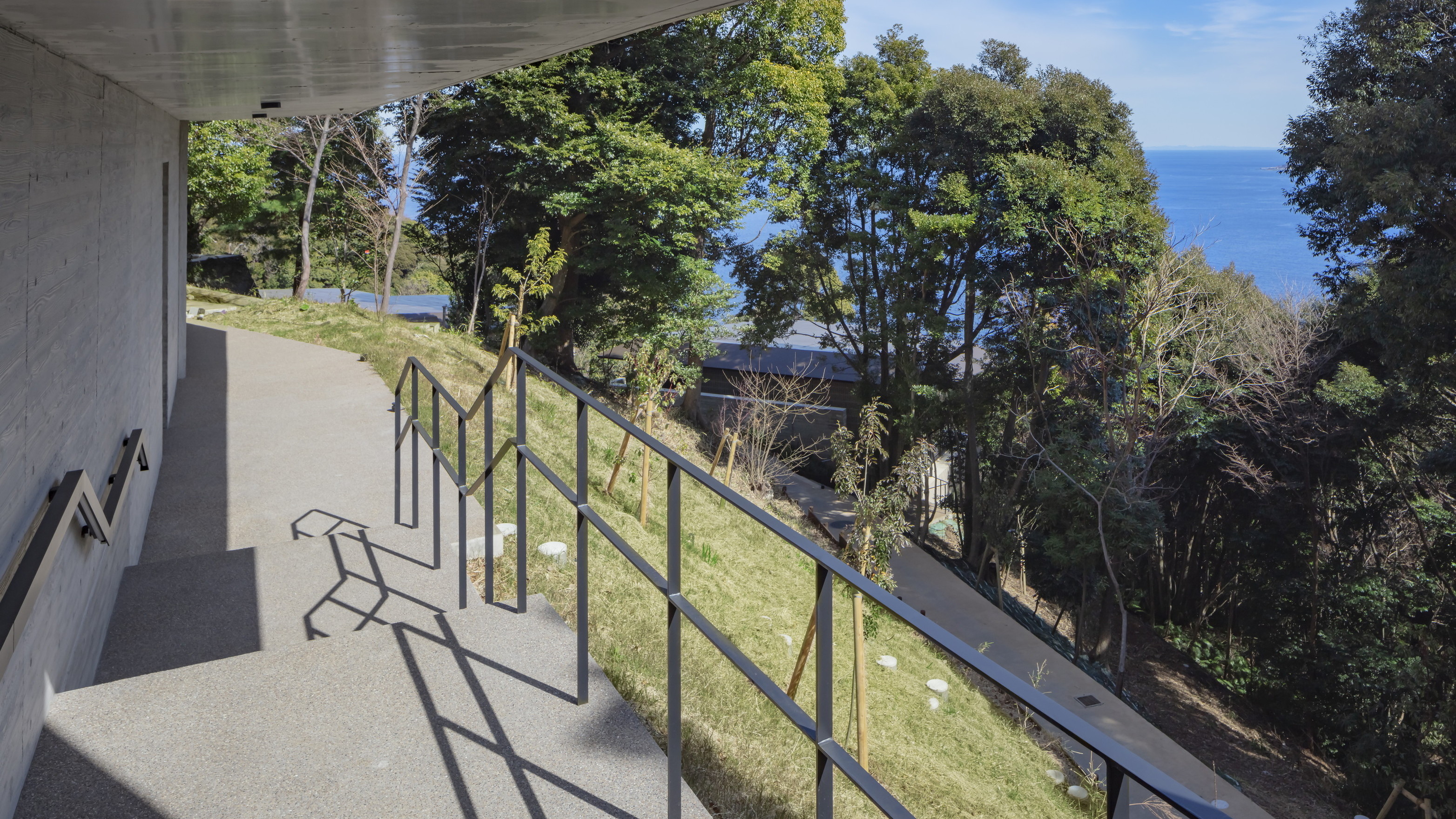 バー・プール・ヴィラへ行く通路