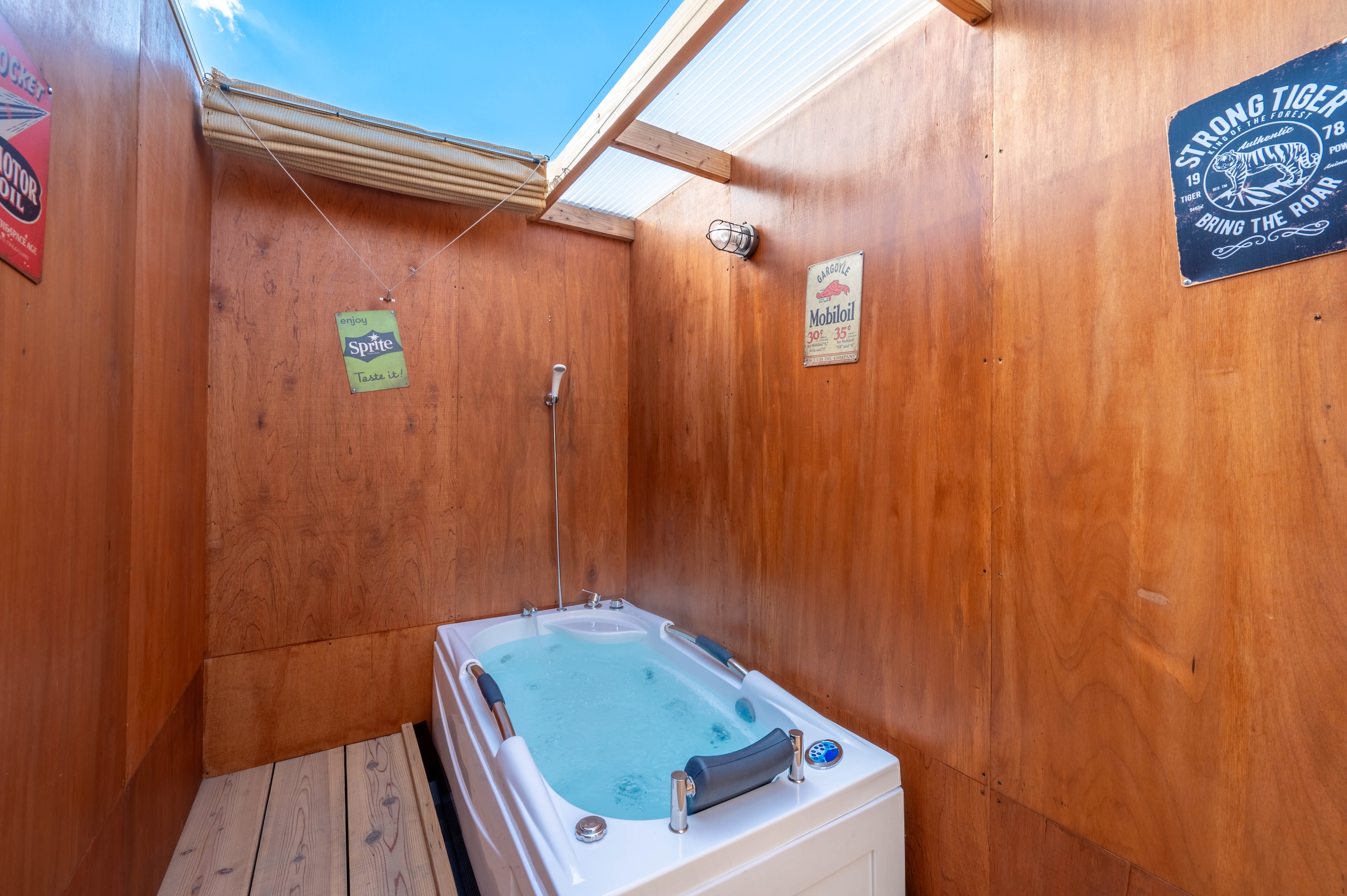 屋外ジェットバス