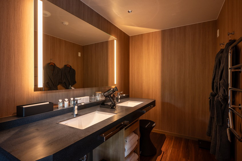 River View Panorama Suite　洗面エリア