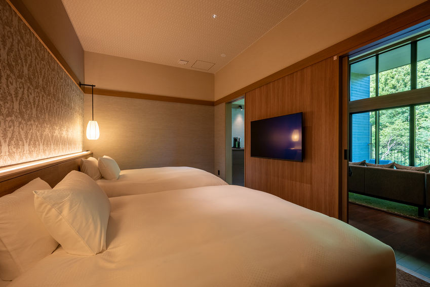 River View Suite　ベッドルーム（シモンズ社製クイーンサイズ）