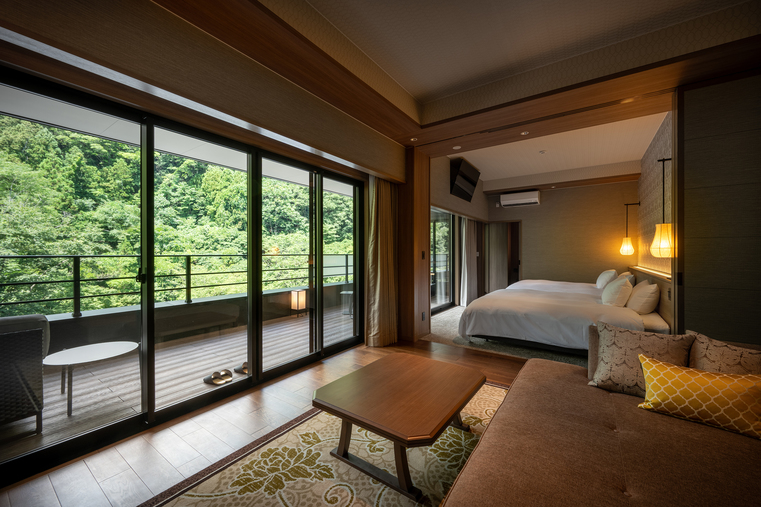 River View Panorama Suite　リビングルーム・ベッドルーム