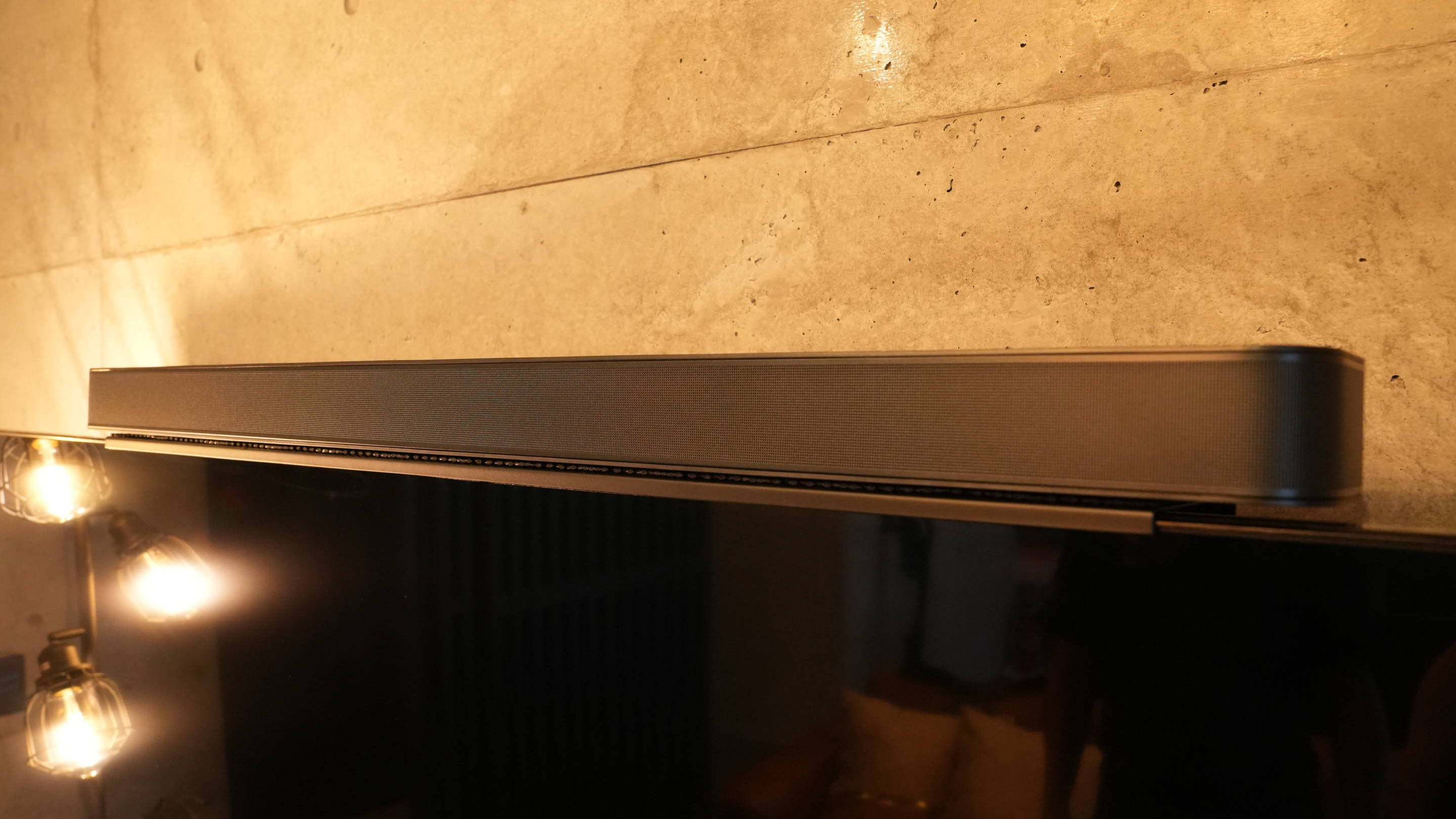 部屋備品：スピーカー