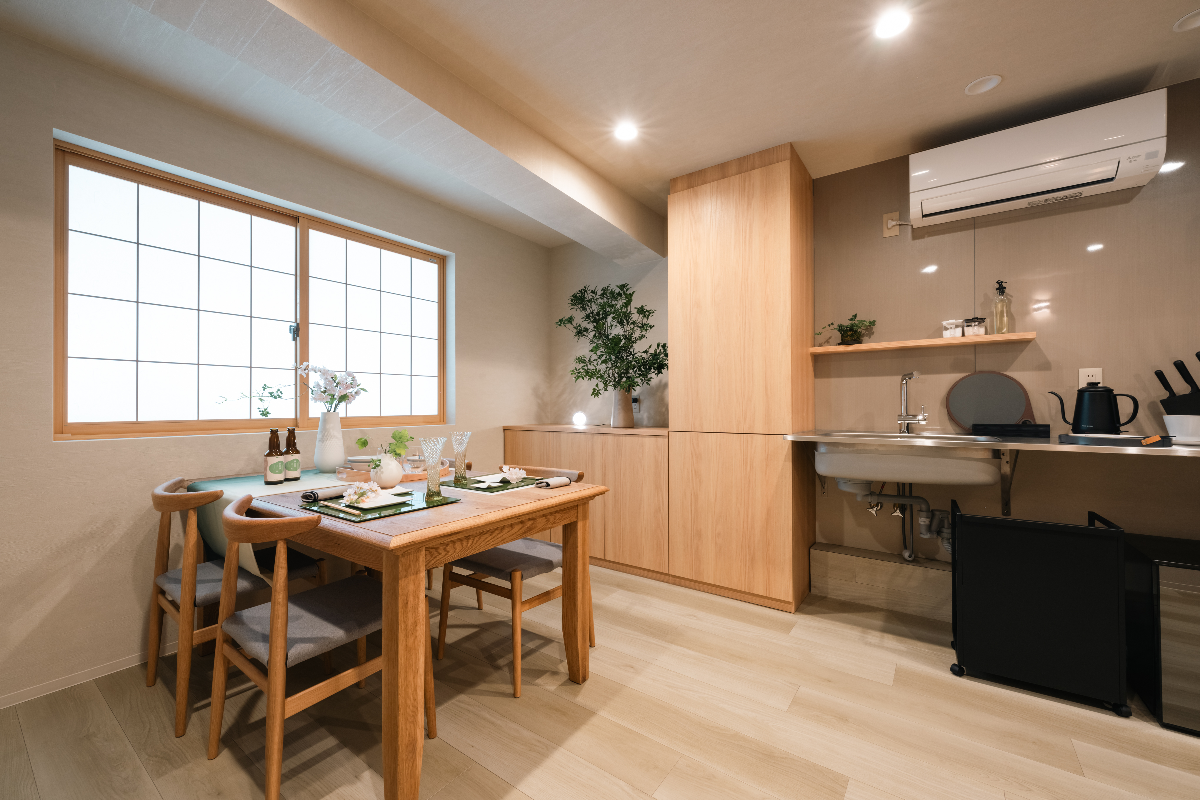 METALダイニング