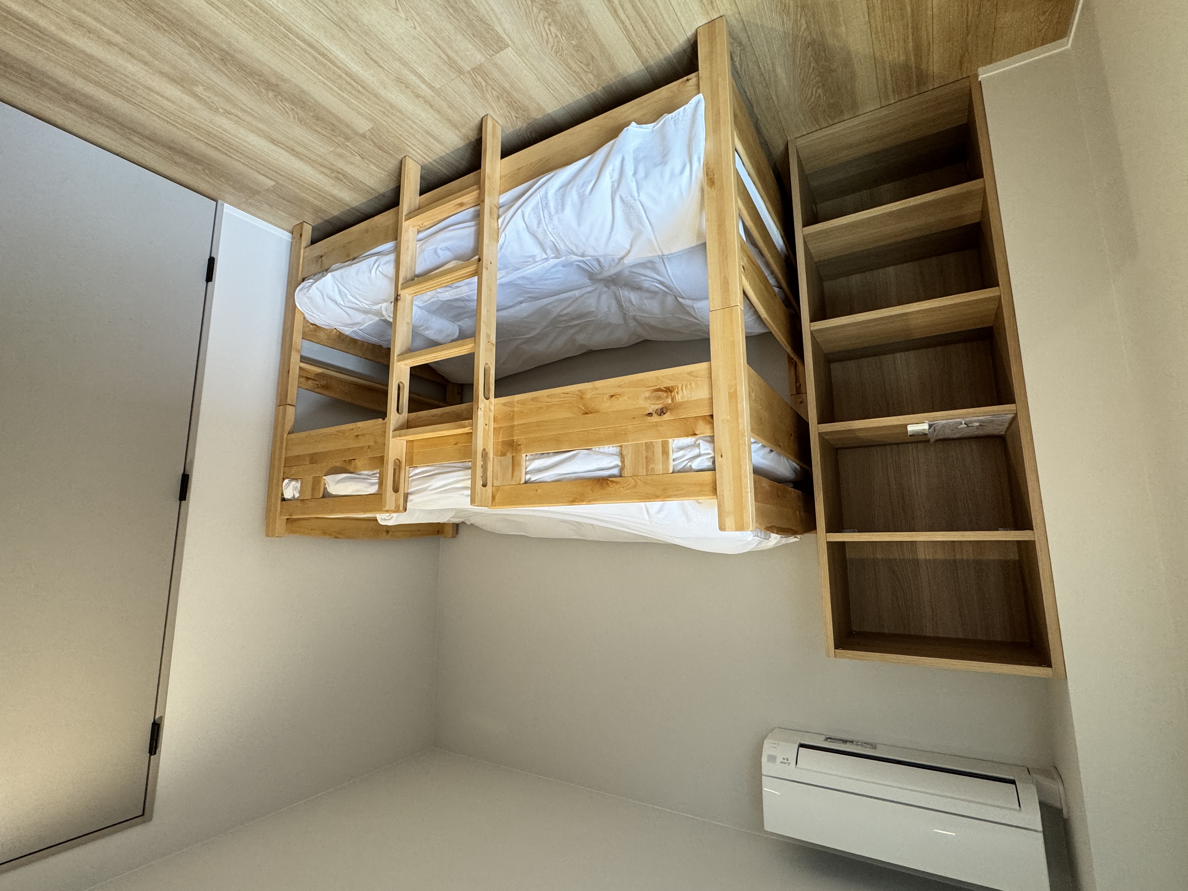 2段ベッドルーム#2