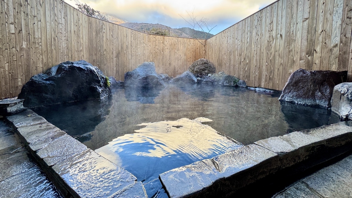 【素泊まり】由布院の温泉付き貸別荘で過ごすひと時／ゆふいん観光の拠点にも♪温泉からは星空も☆