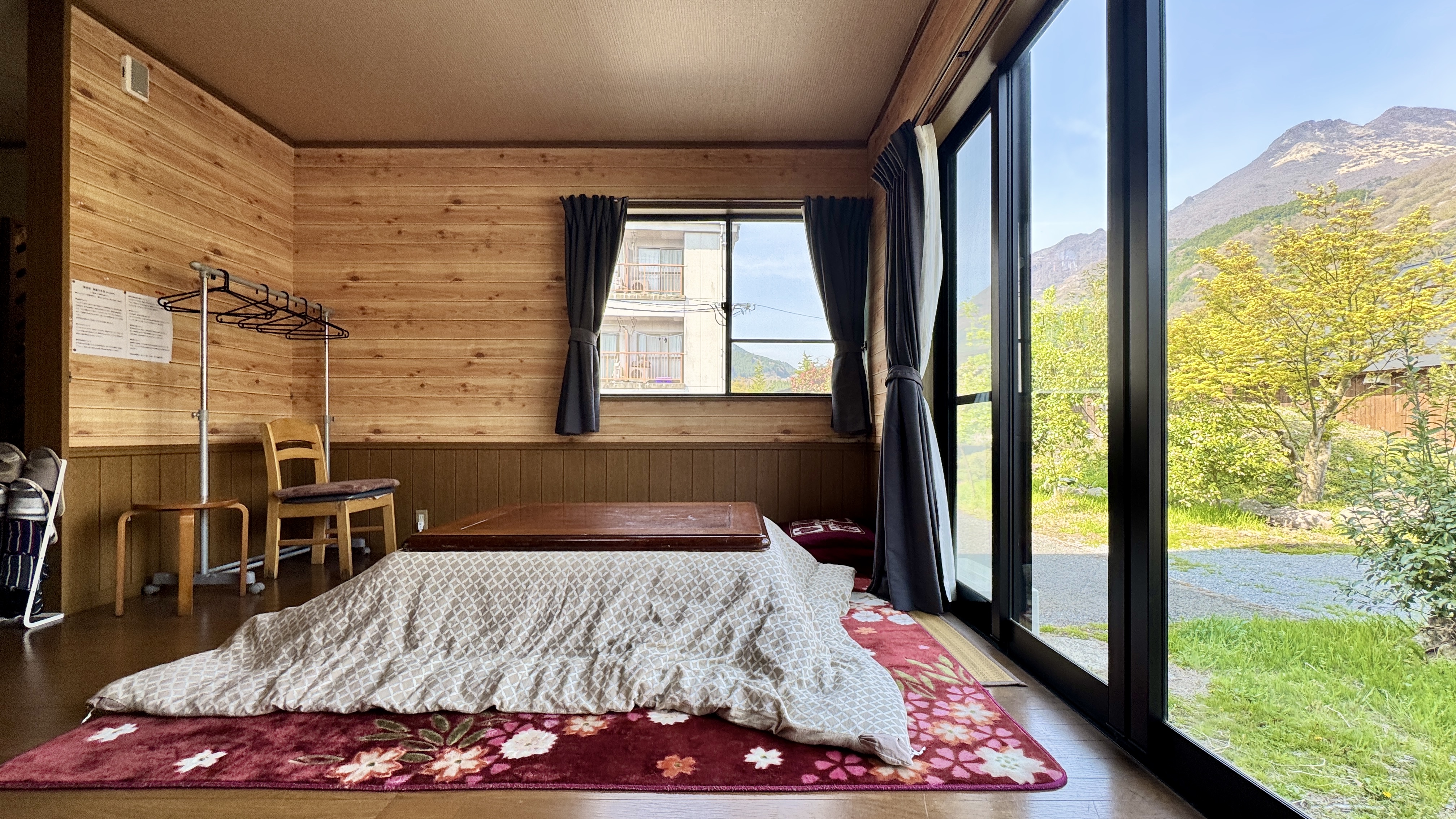 【くり】2段ベッド2台／由布岳を望む露天風呂+内湯（北1階） 