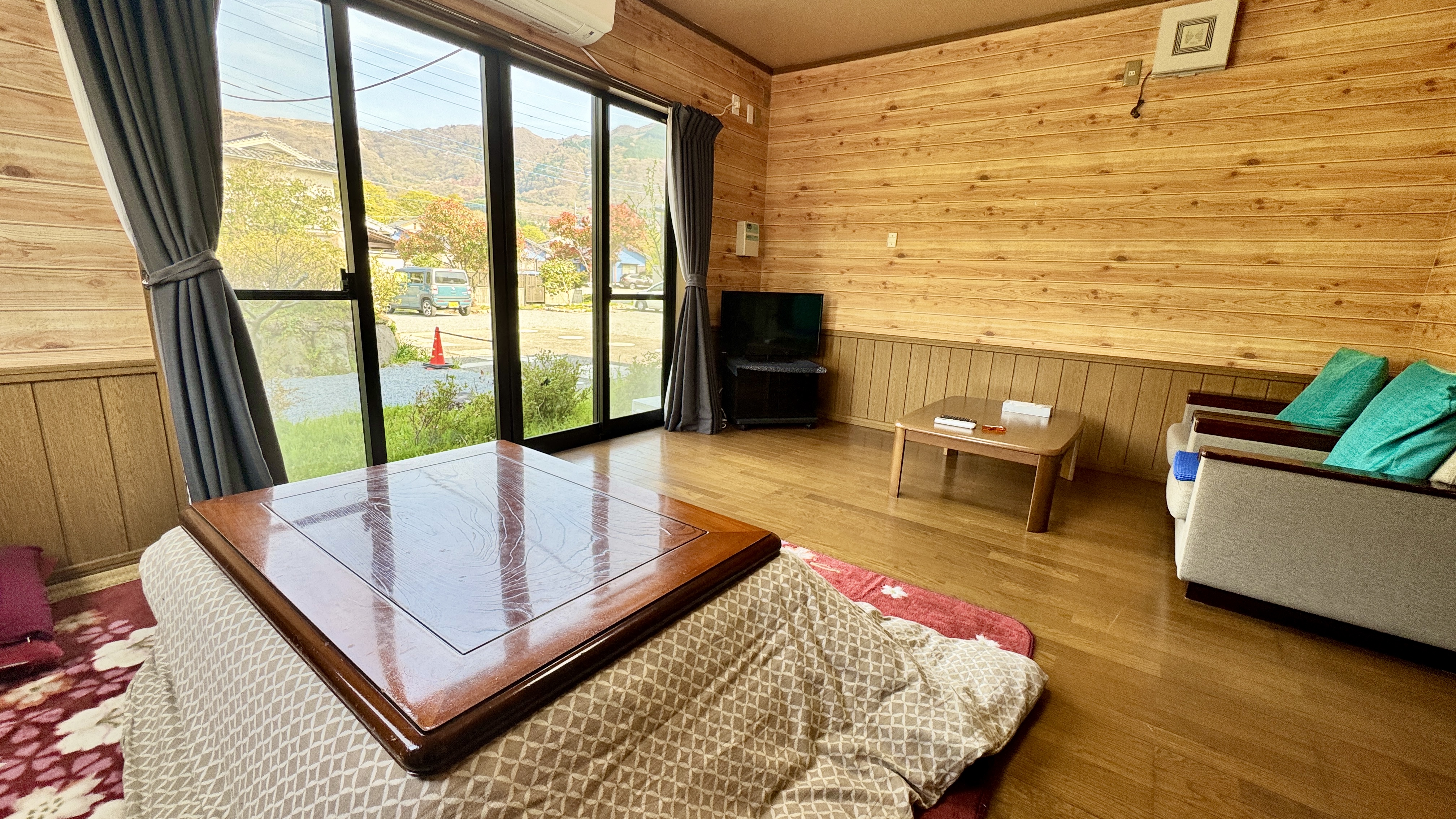 【くり】2段ベッド2台／由布岳を望む露天風呂+内湯（北1階） 