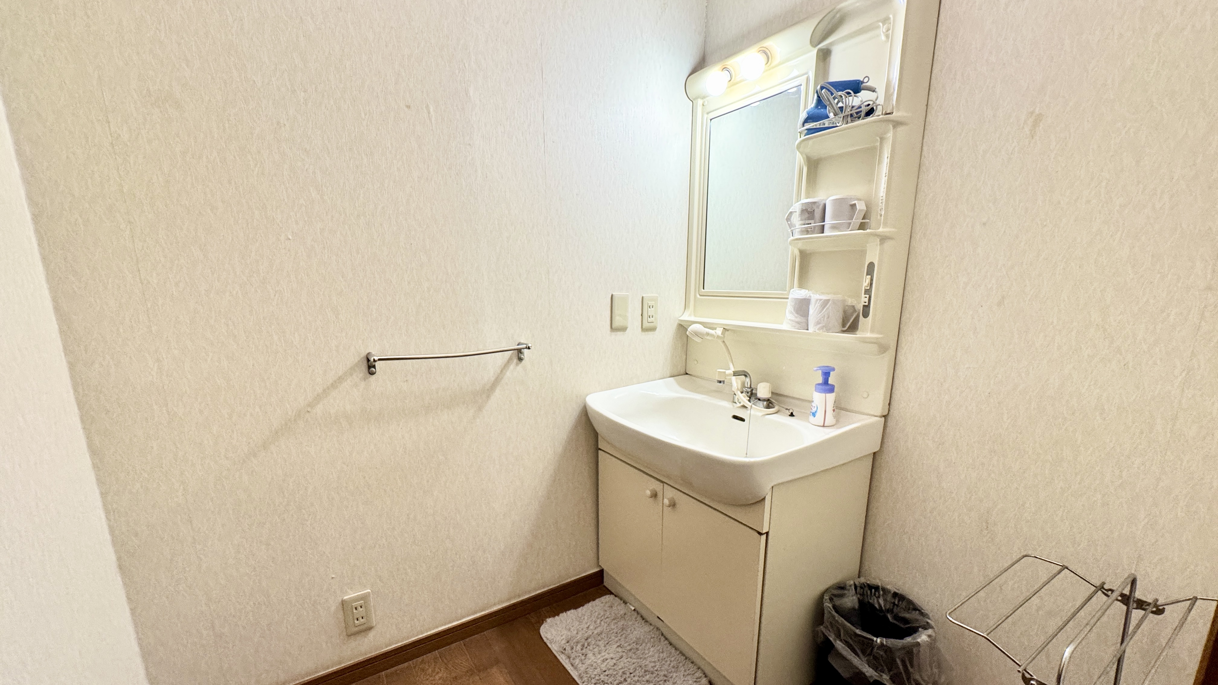 【なら】2段ベッド2台／由布岳を望む露天風呂+内湯（南1階）