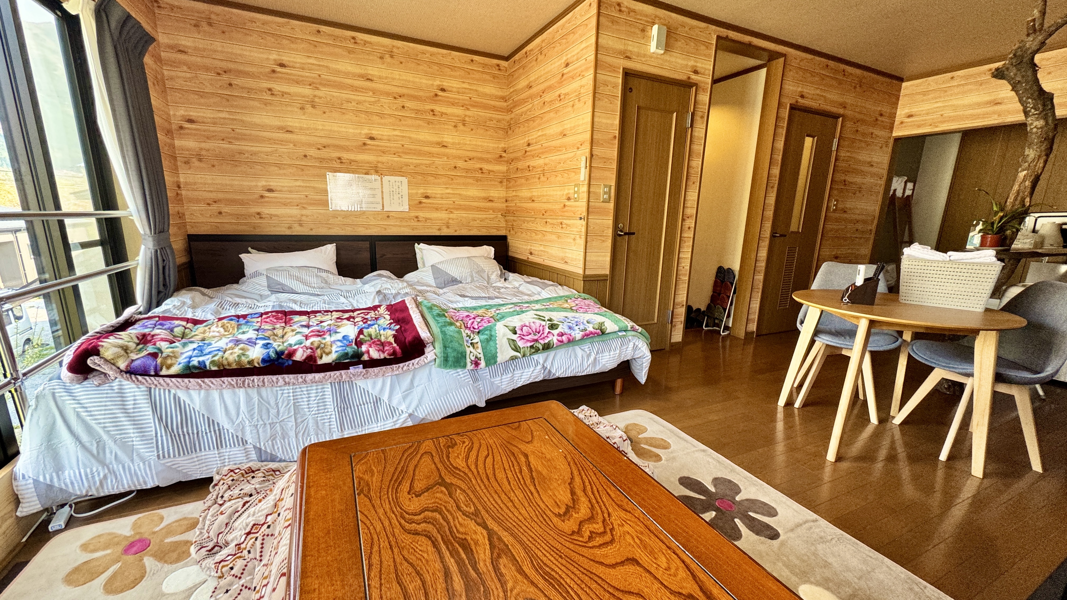 【えんじゅ】ツイン+2段ベッド&times;2／露天風呂+内湯（北2階）