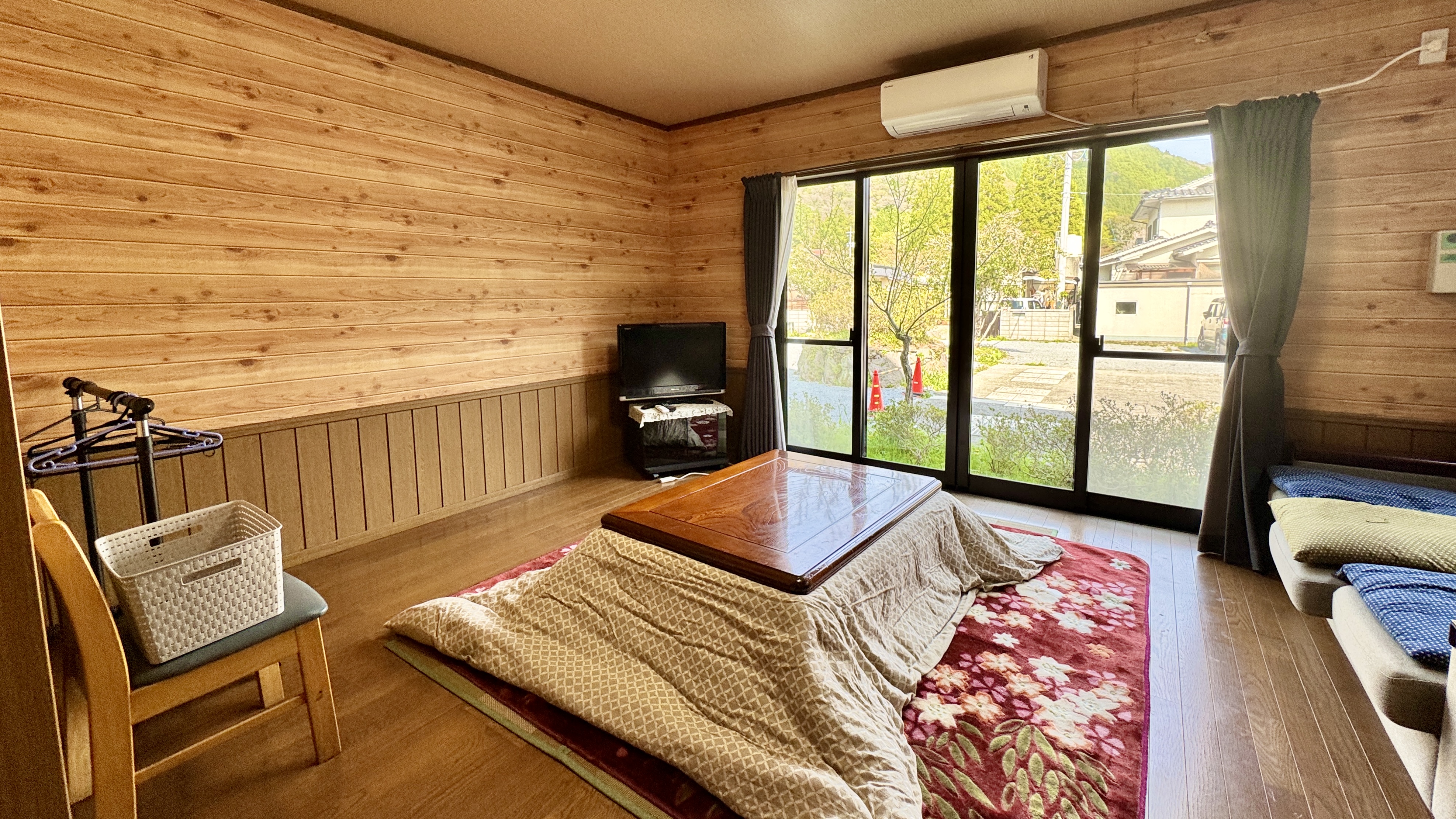 【なら】2段ベッド2台／由布岳を望む露天風呂+内湯（南1階）