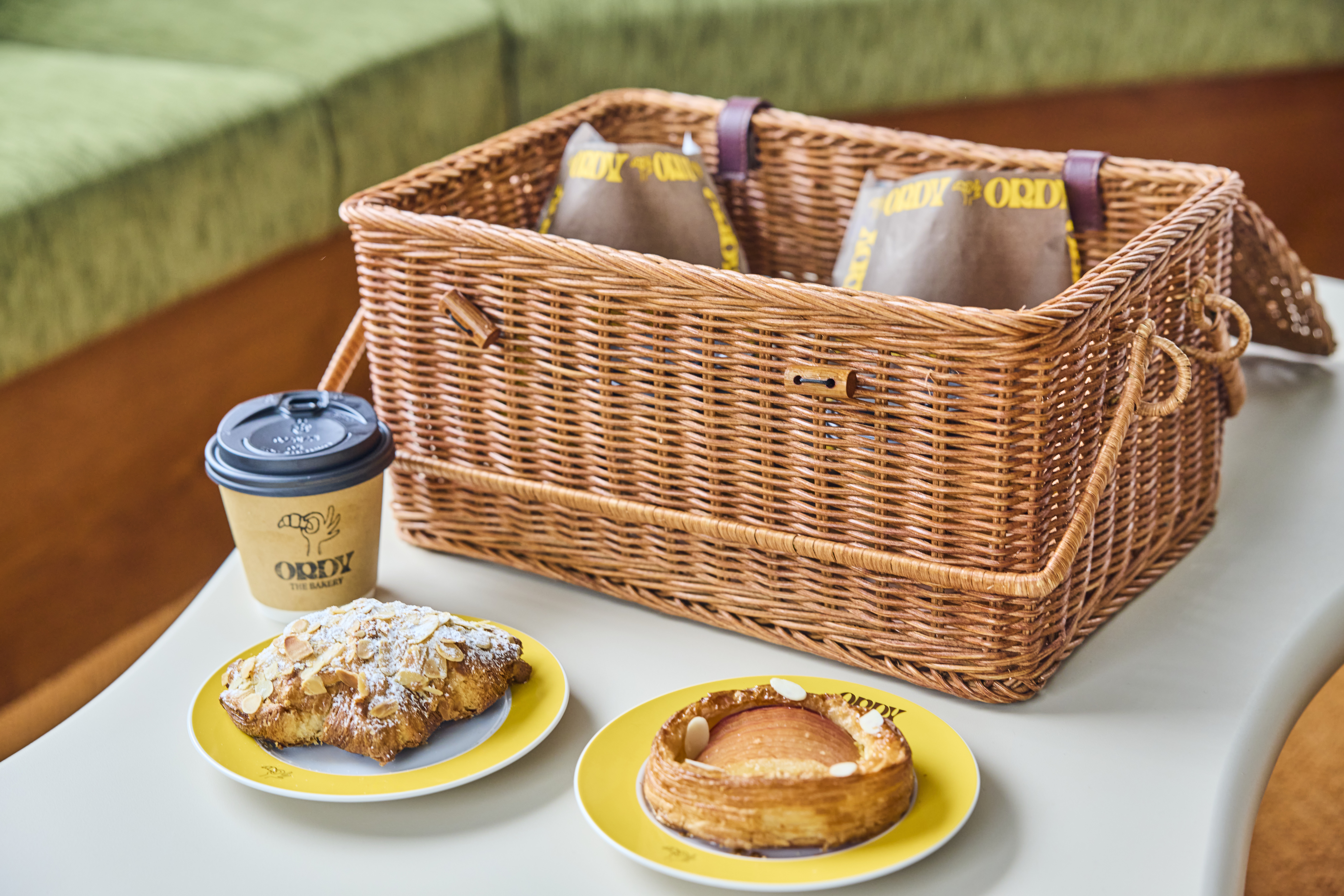 お部屋から出なくても、パジャマのままお部屋で朝食を楽しめます