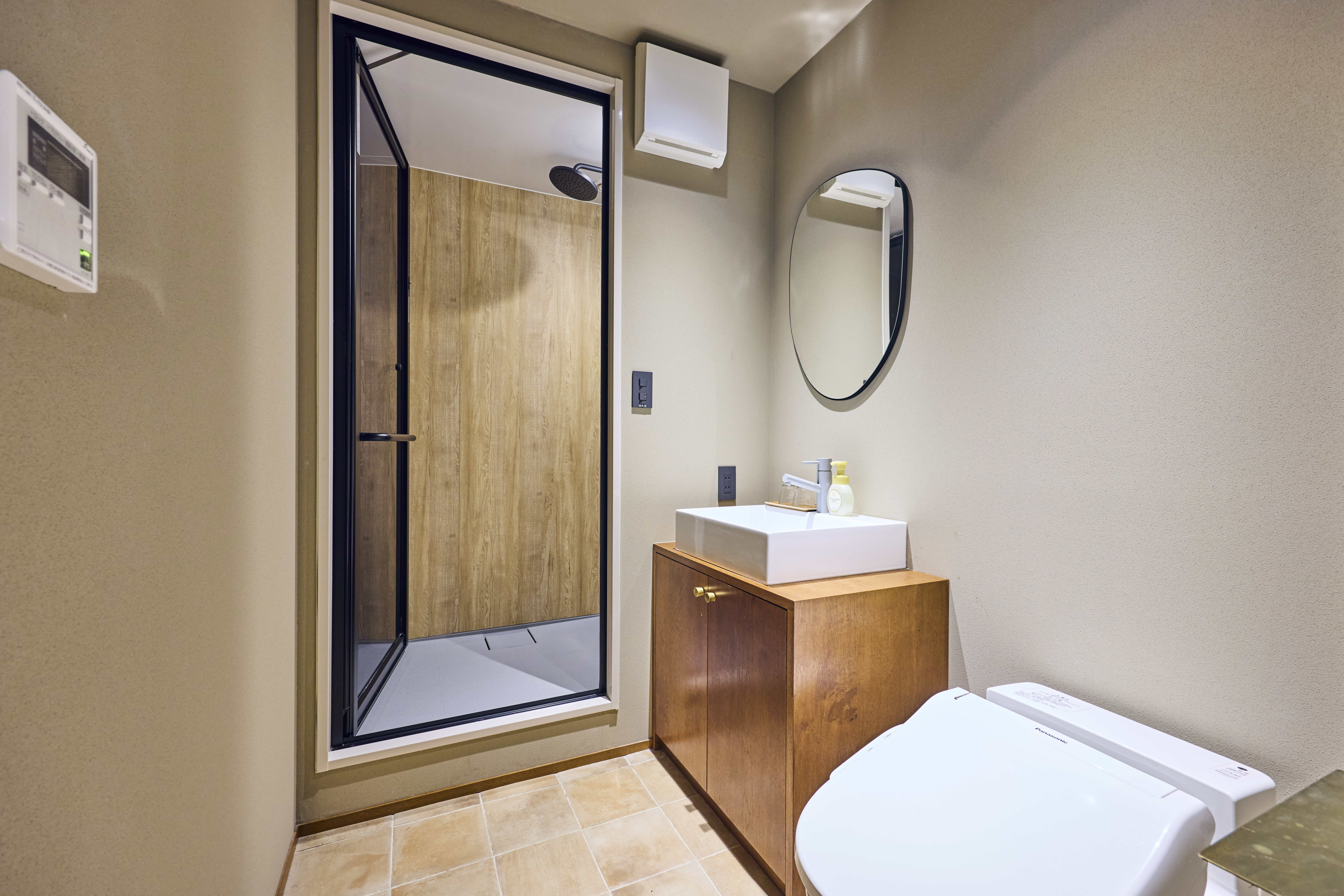 Small roomバスルーム