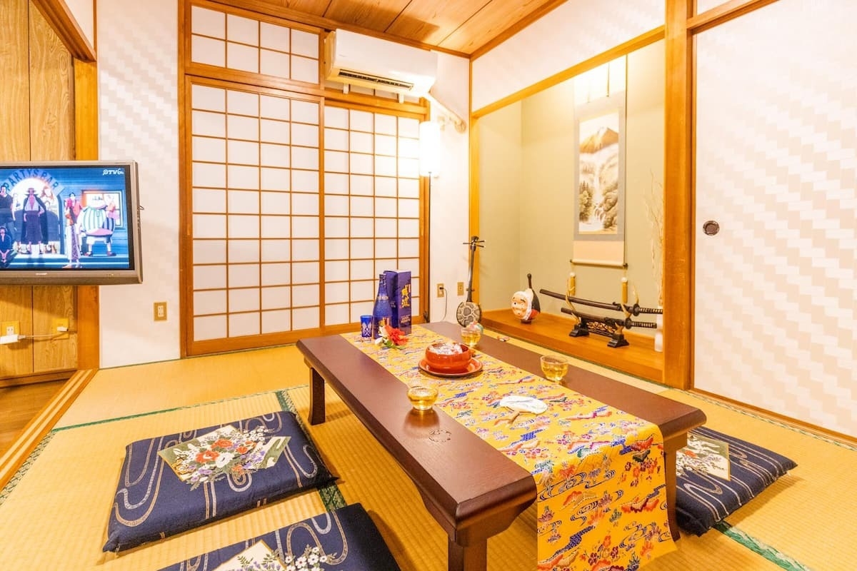 沖縄の昔ながらの雰囲気を満喫できる、緑豊かな自然環境に囲まれた南城市大里にある「TOMAL」