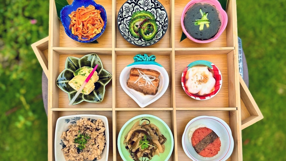 【朝食無料】お気に入りの場所で、ゆったりと「やんばるの朝を味わう」2種から選べるモーニングBOX付