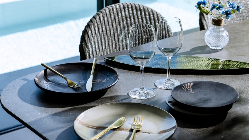 【12~3月限定】3名以上なら何人でも均一プライス｜絶景プール＆サウナ付ヴィラで愉しむグループ旅