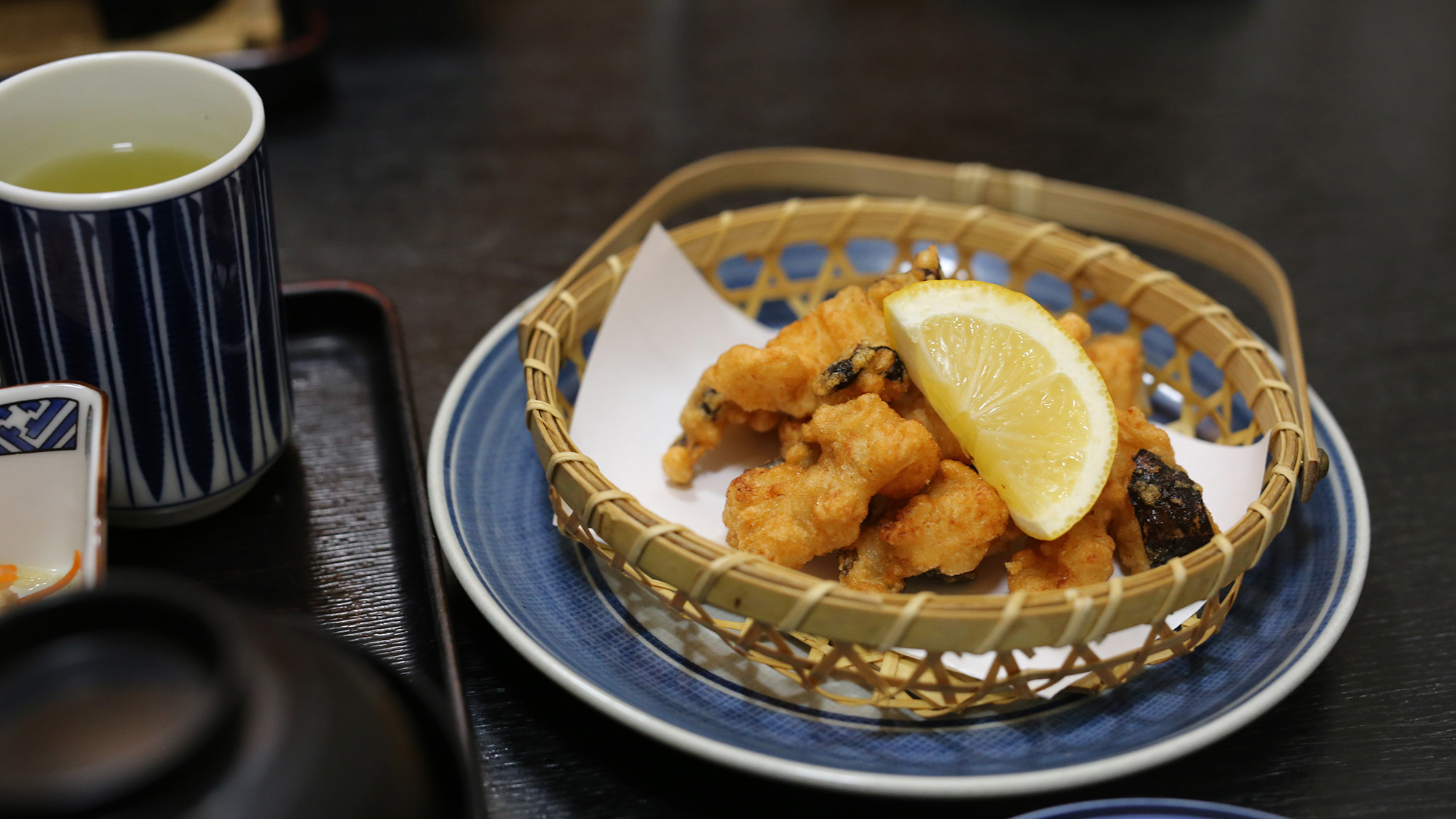 ・【周辺／楽園】当施設から徒歩で約4分。奈半利町で愛されて30年の「楽園」