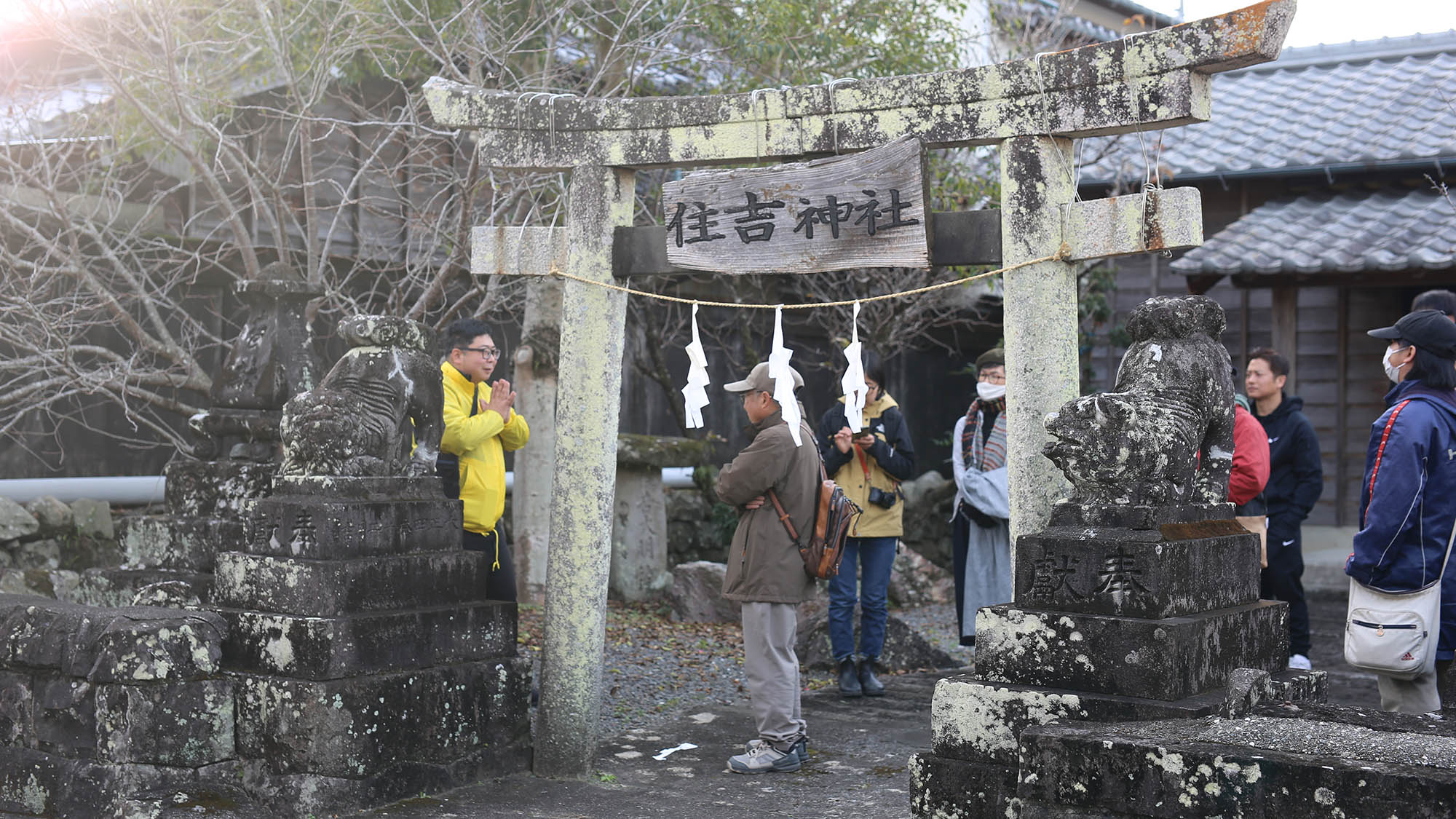 ・【周辺／住吉神社】当施設から徒歩で約4分。旧暦6月29日には「オンバライ舟」という神事があります